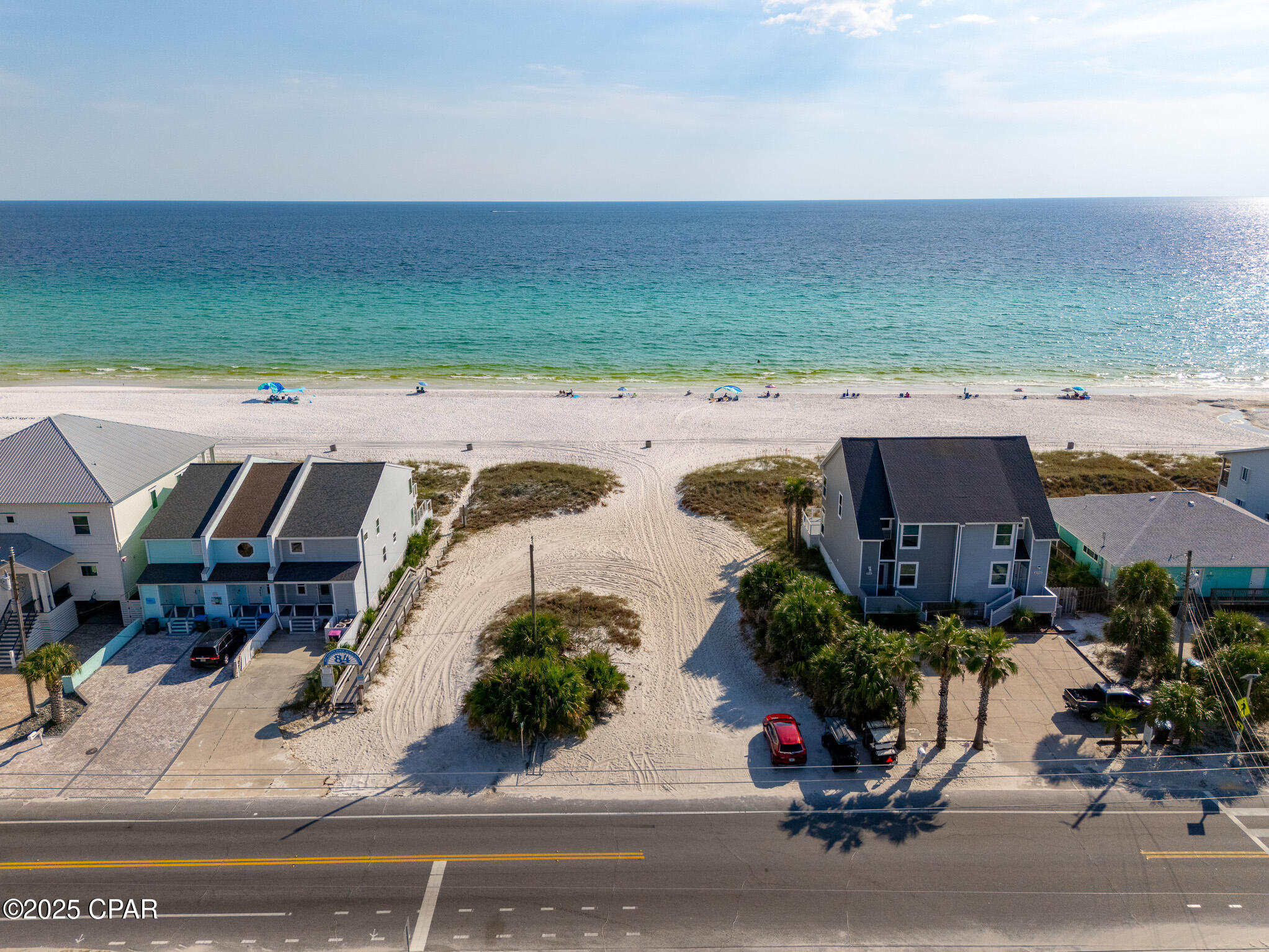 Laguna Beach Estates 7th Add - Residential