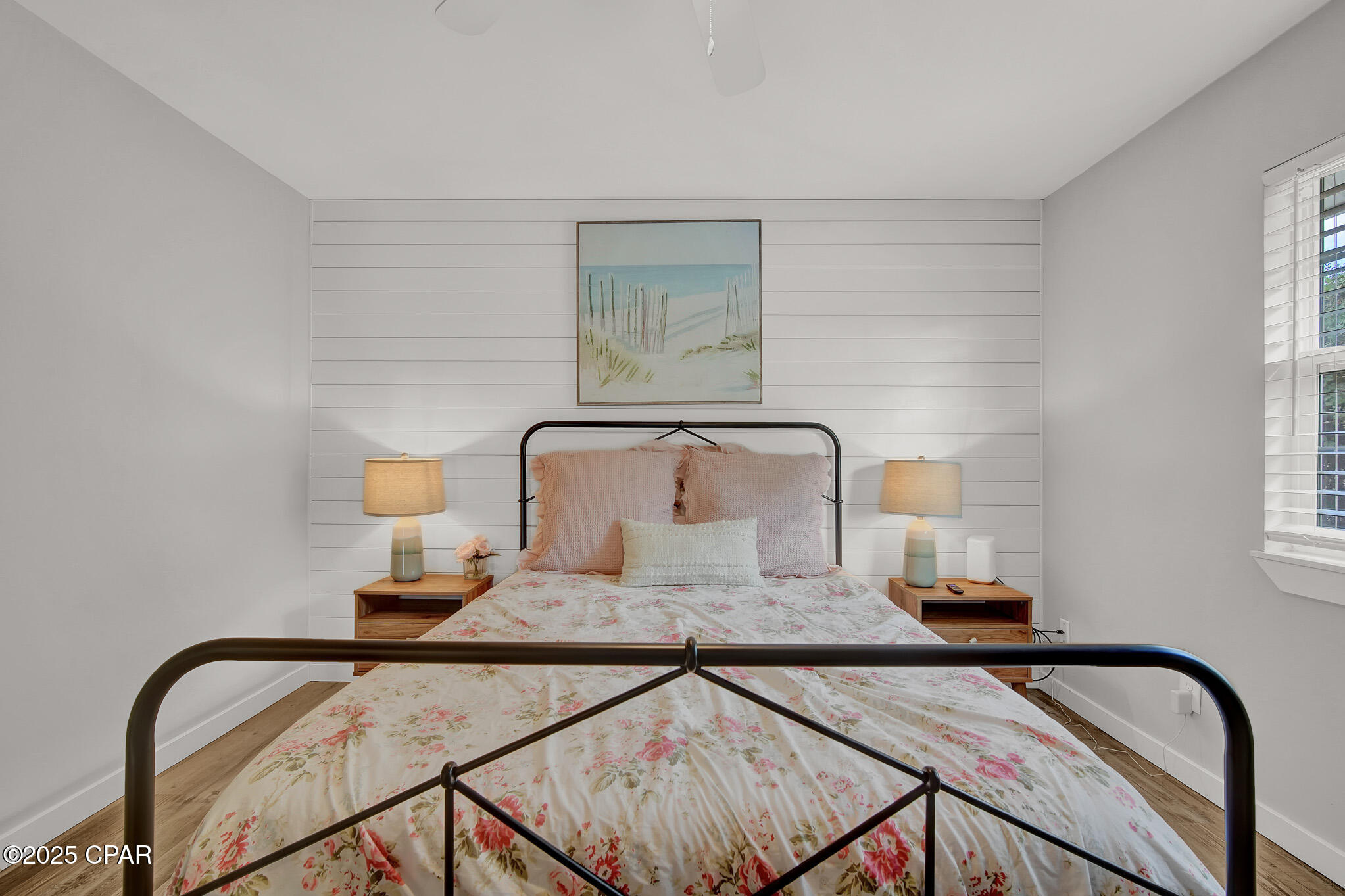 Laguna Beach Estates 7th Add - Residential