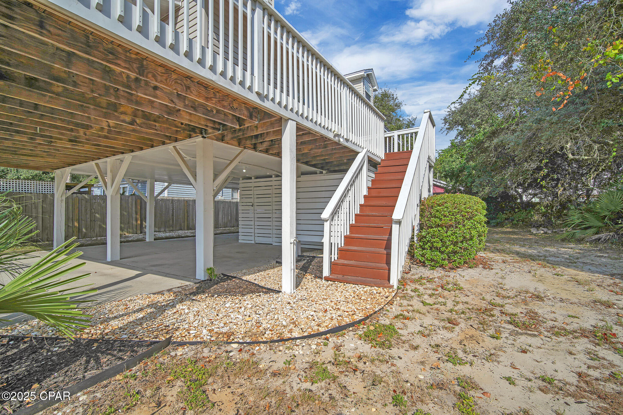 Laguna Beach Estates 7th Add - Residential