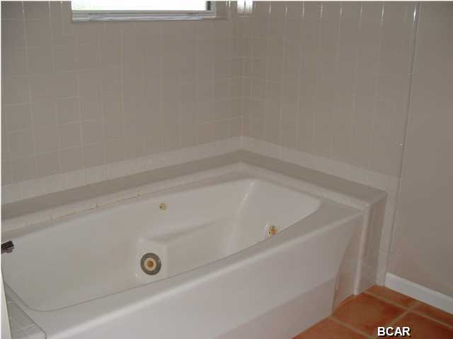 Lynn Haven - Residential Lease