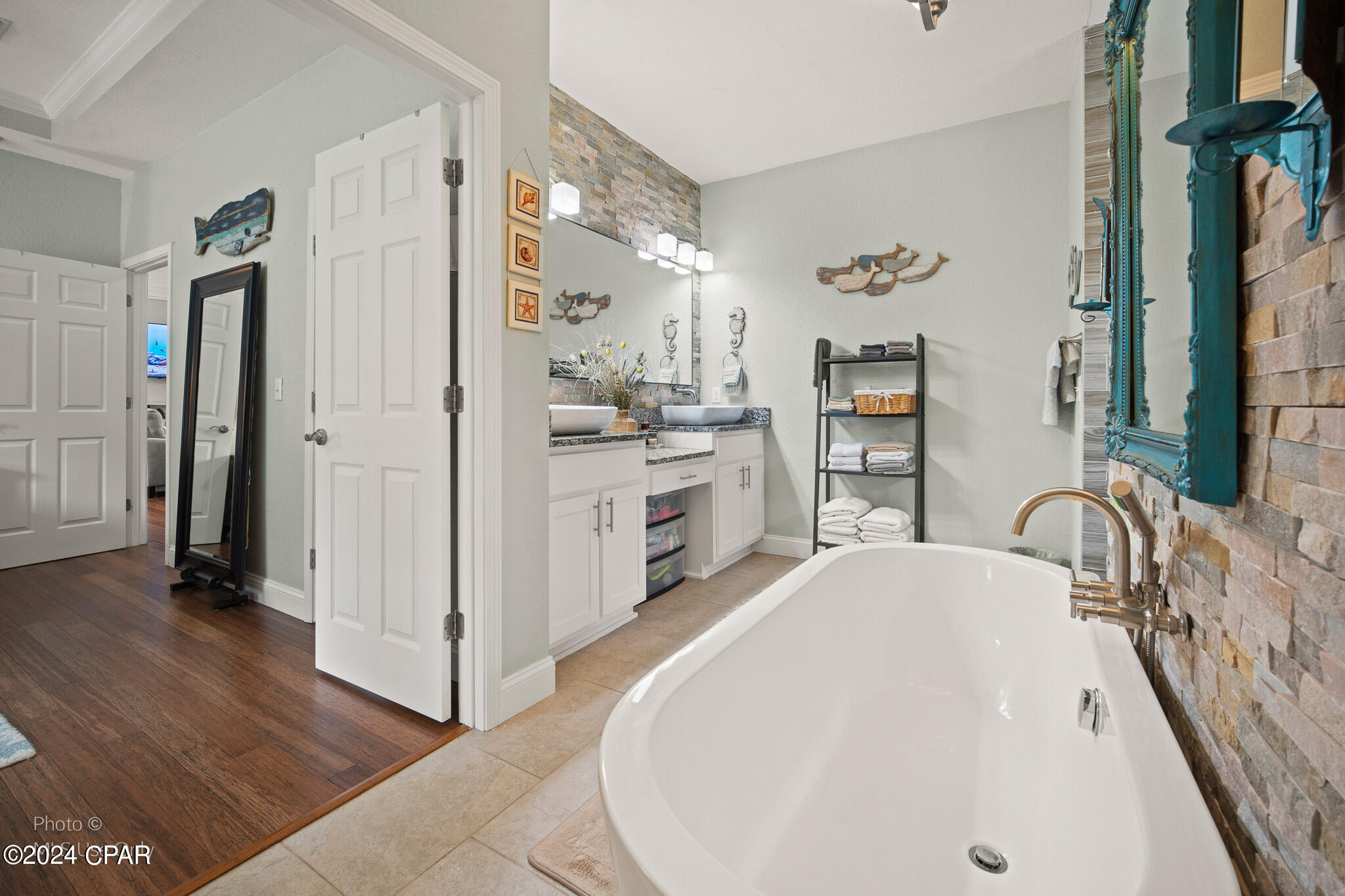 Magnolia Bluff - Residential