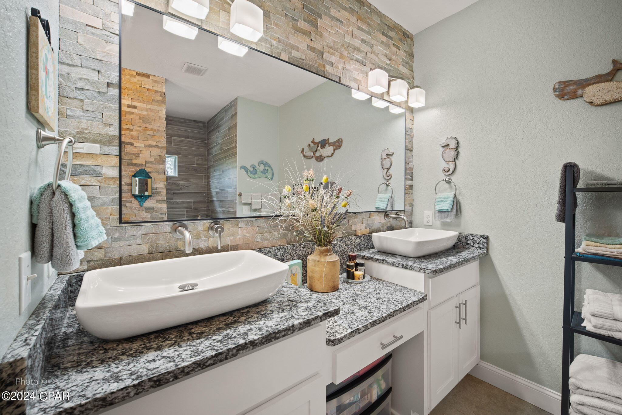 Magnolia Bluff - Residential