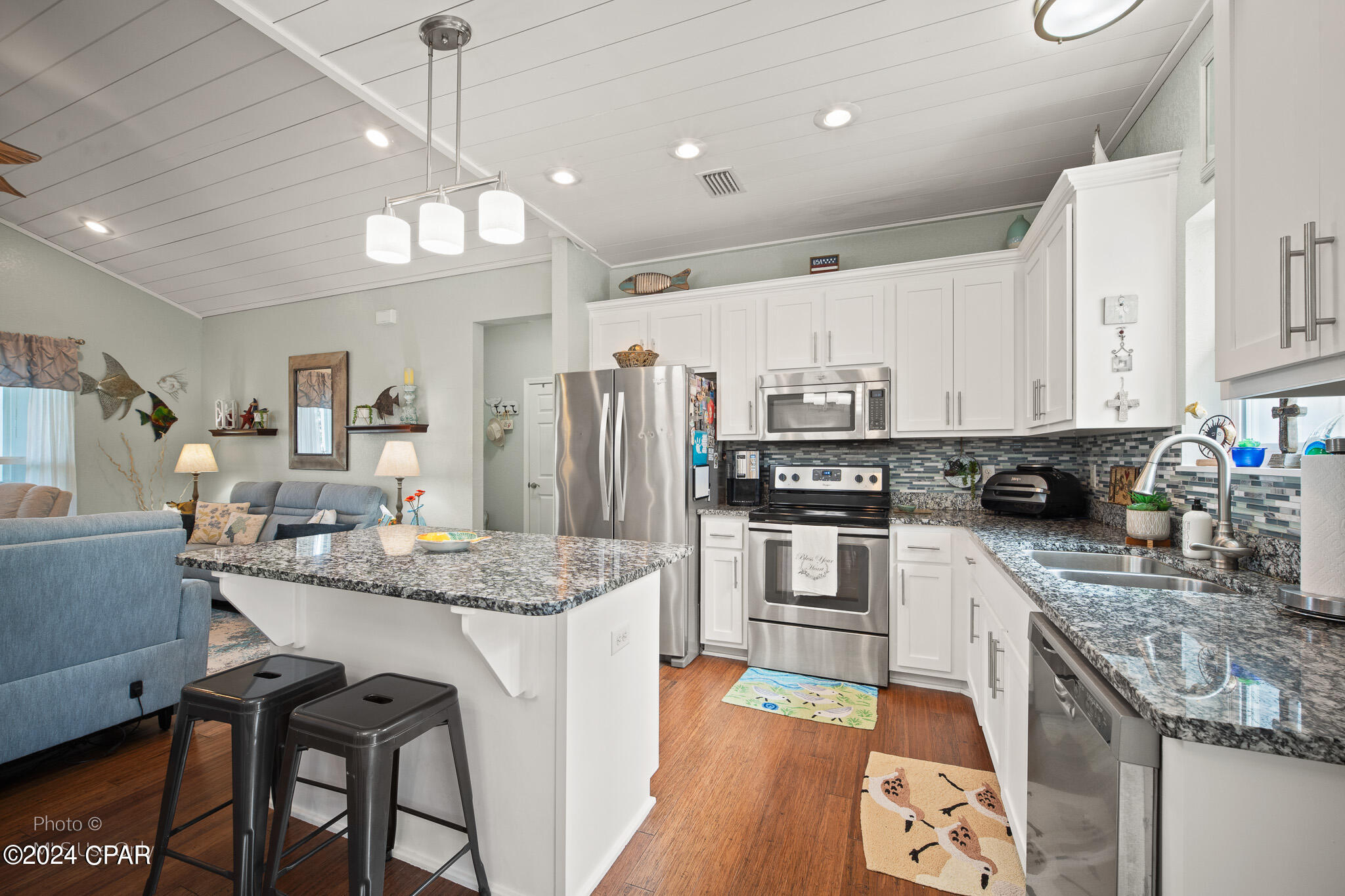 Magnolia Bluff - Residential