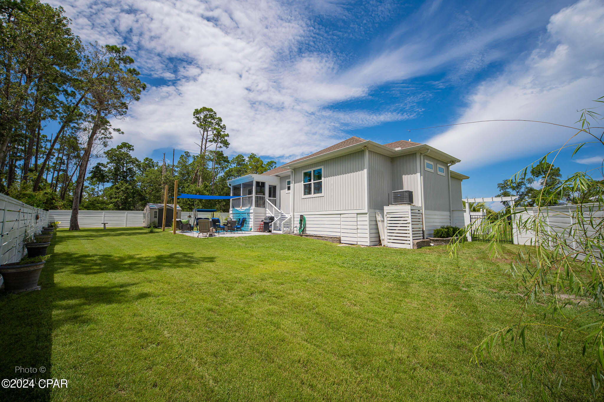Magnolia Bluff - Residential