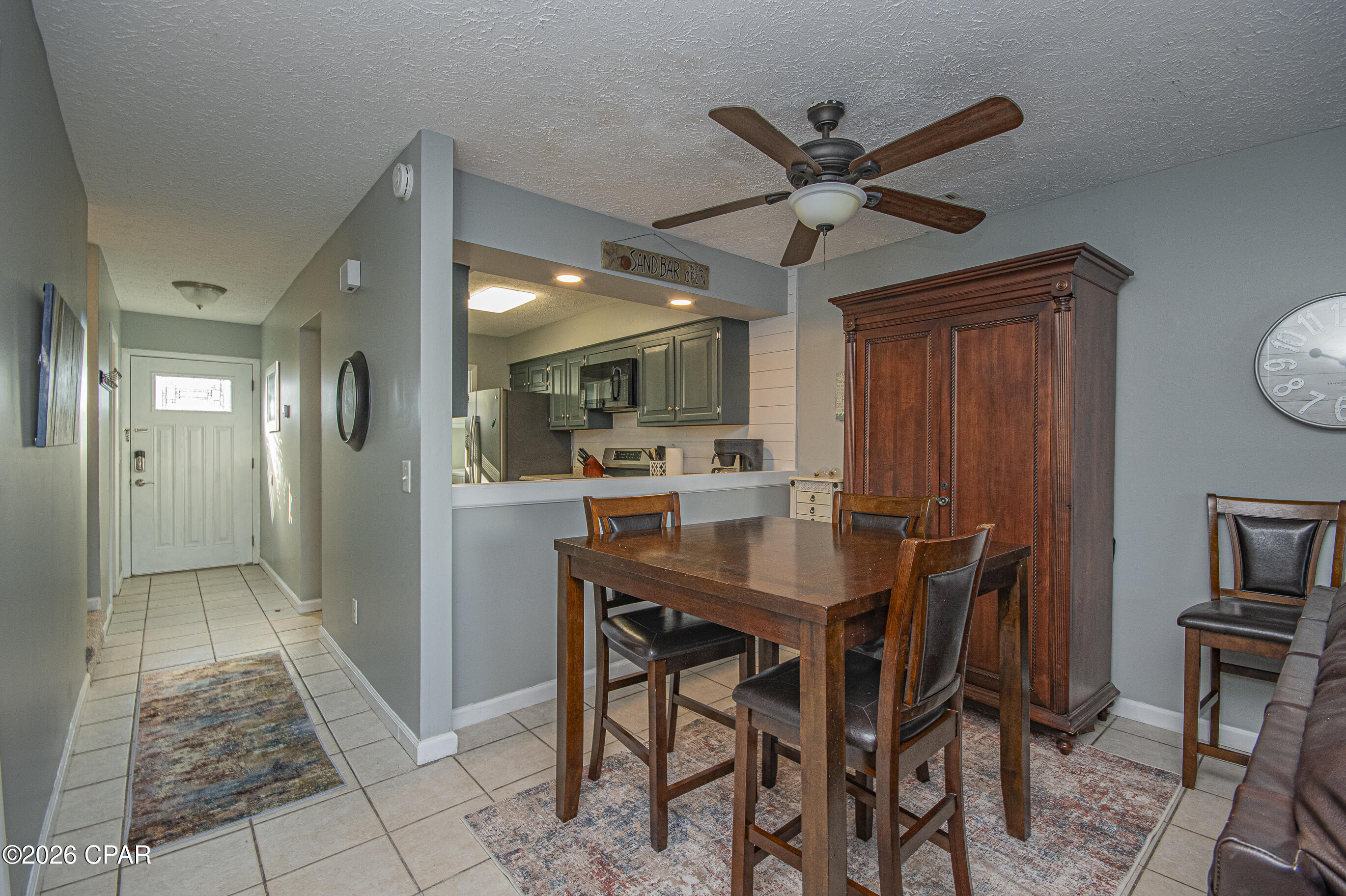 Shade Tree Condo. - Residential