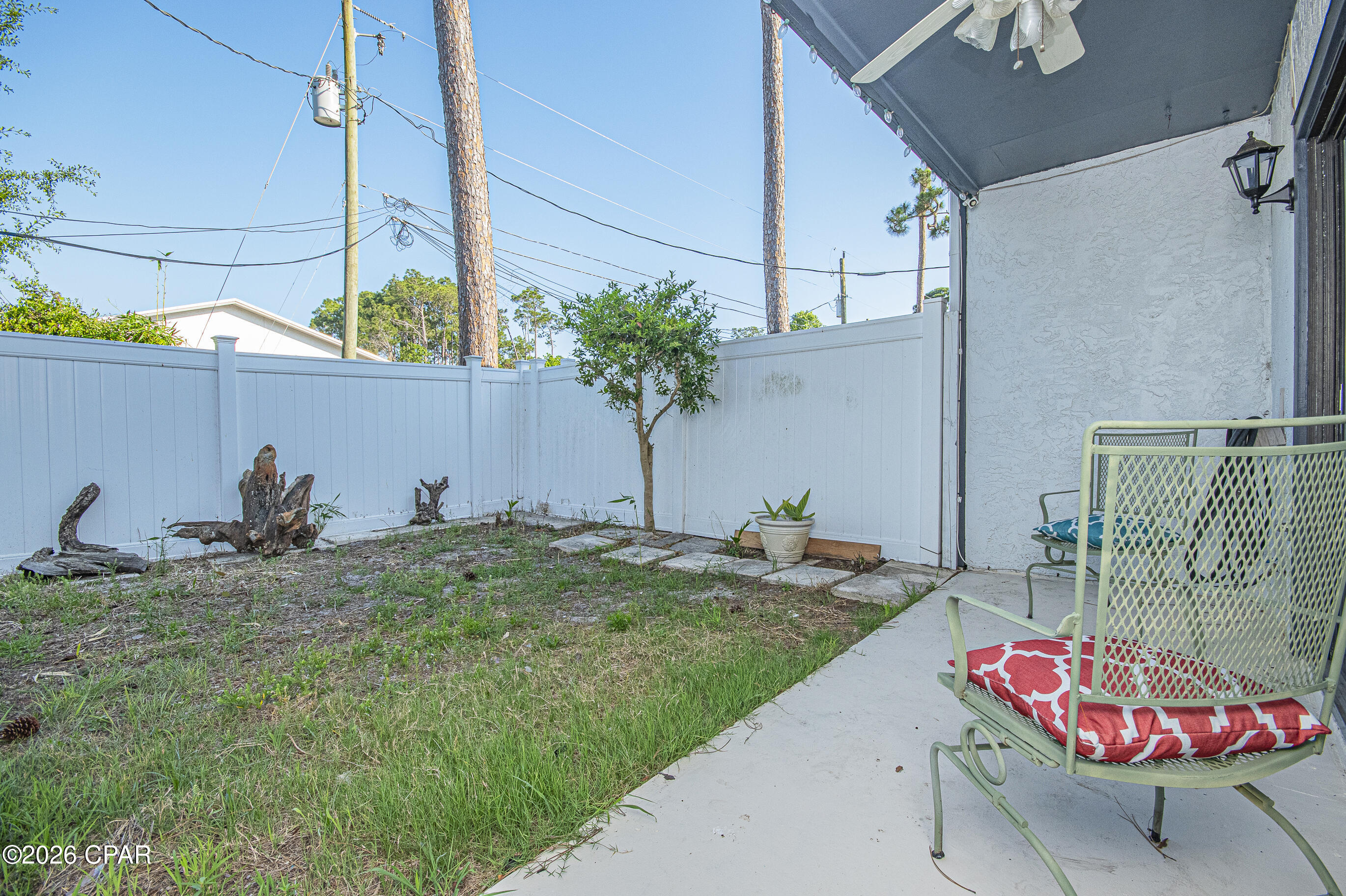 Shade Tree Condo. - Residential