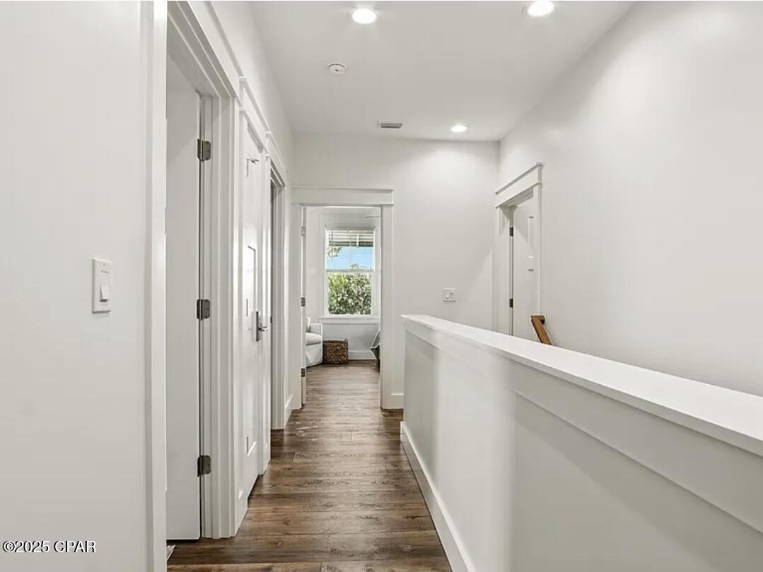 Sanctuary Beach - Residential Lease