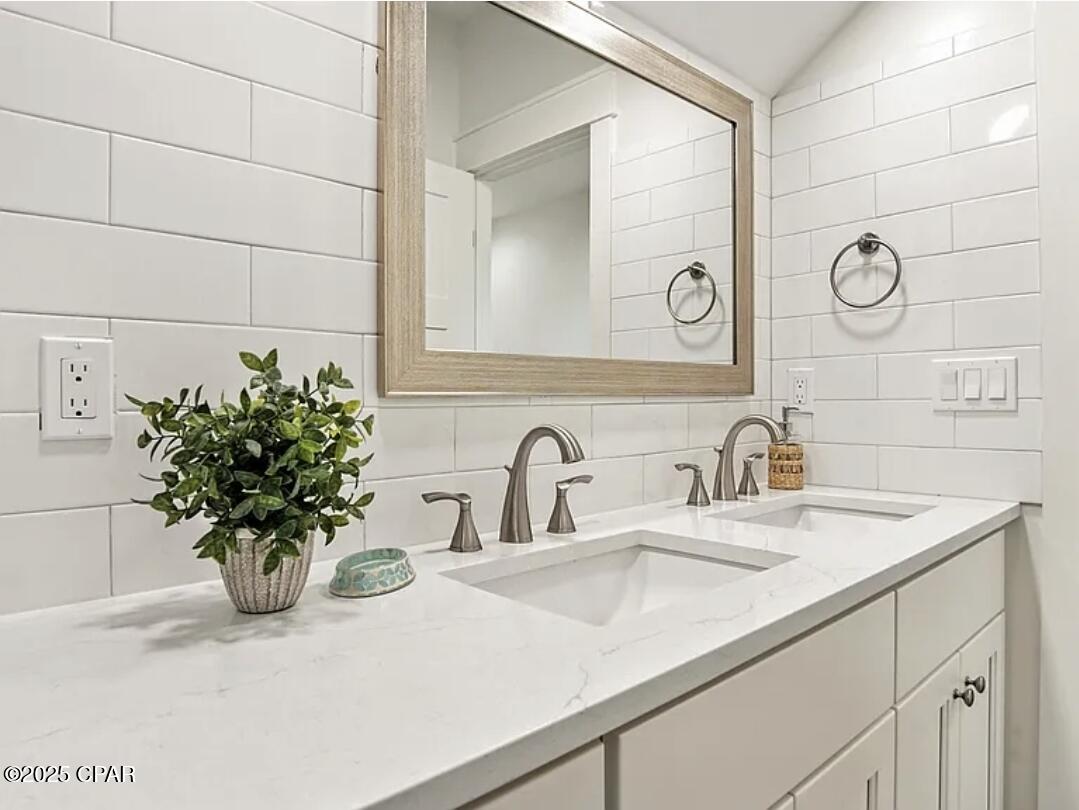 Sanctuary Beach - Residential Lease