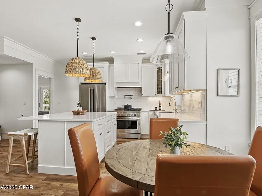 Sanctuary Beach - Residential Lease