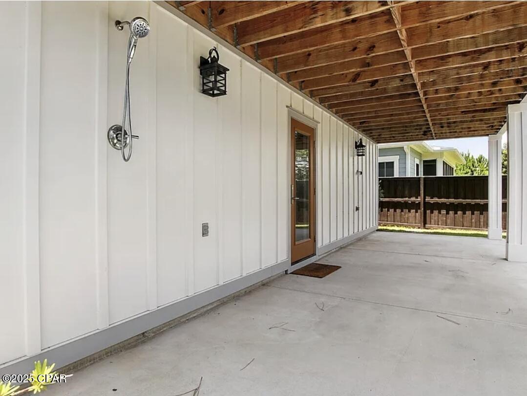 Sanctuary Beach - Residential Lease