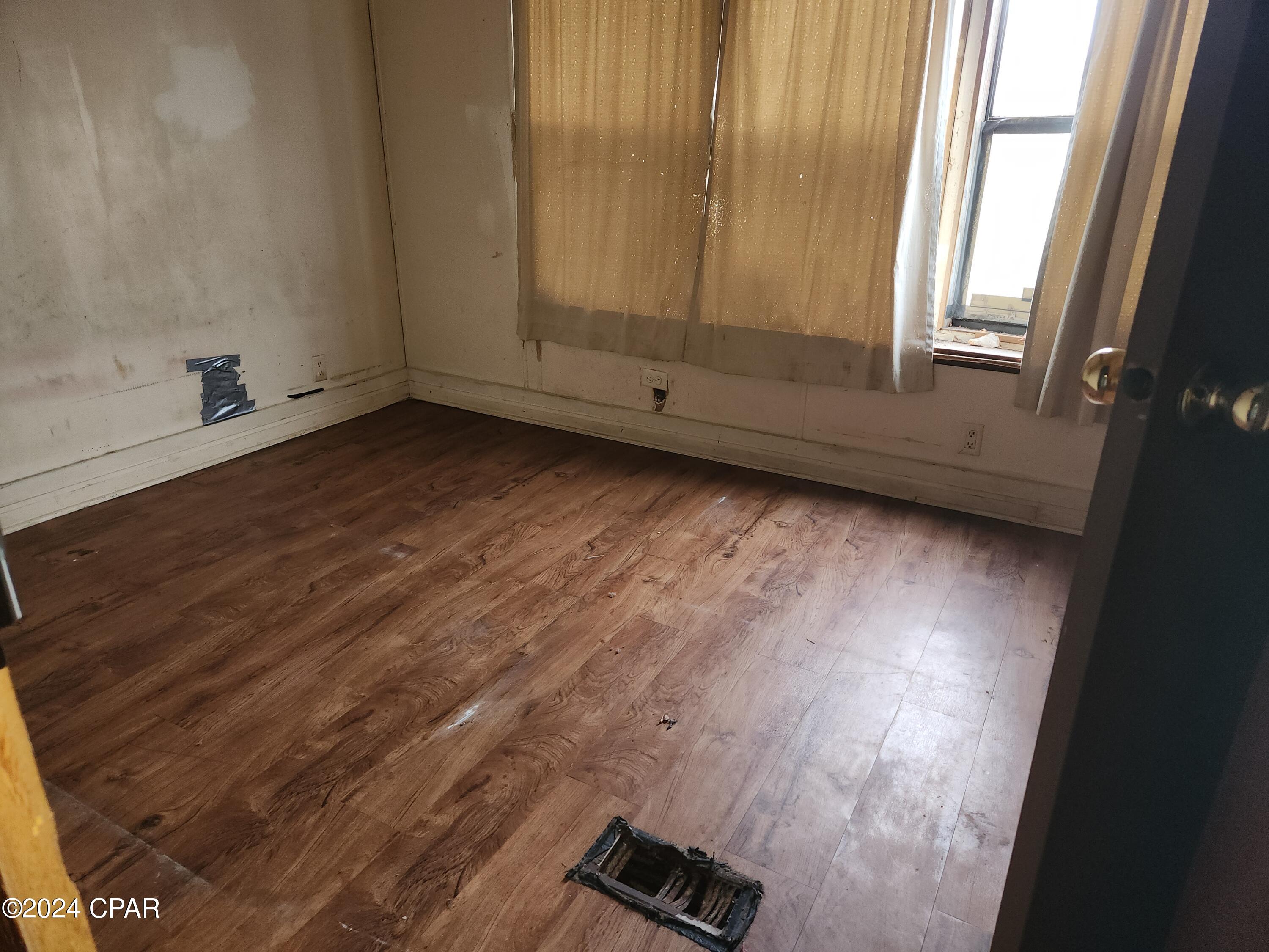 Panama City Beach, Florida 32413, United States, 3 Bedrooms Bedrooms, ,2 BathroomsBathrooms,Residential,Pending,53518