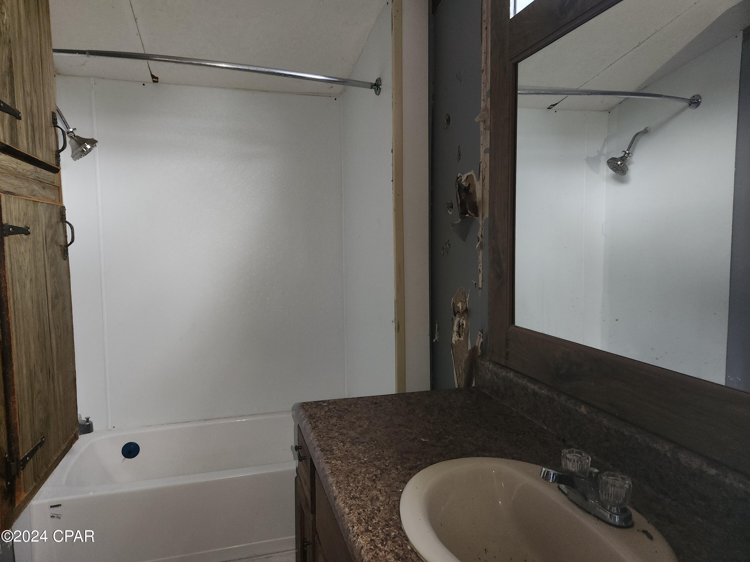 Panama City Beach, Florida 32413, United States, 3 Bedrooms Bedrooms, ,2 BathroomsBathrooms,Residential,Pending,53518