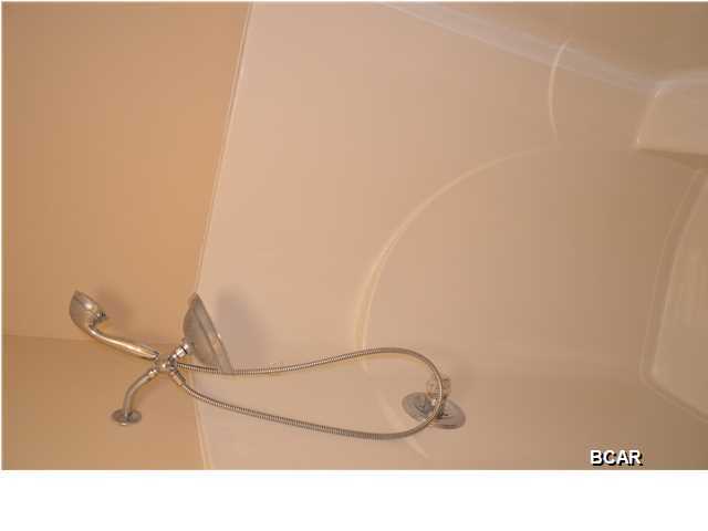 Lynn Pointe South - Residential Lease