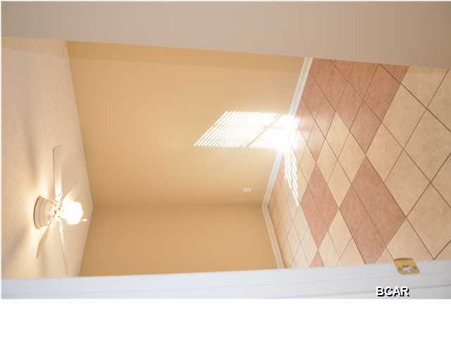 Lynn Pointe South - Residential Lease