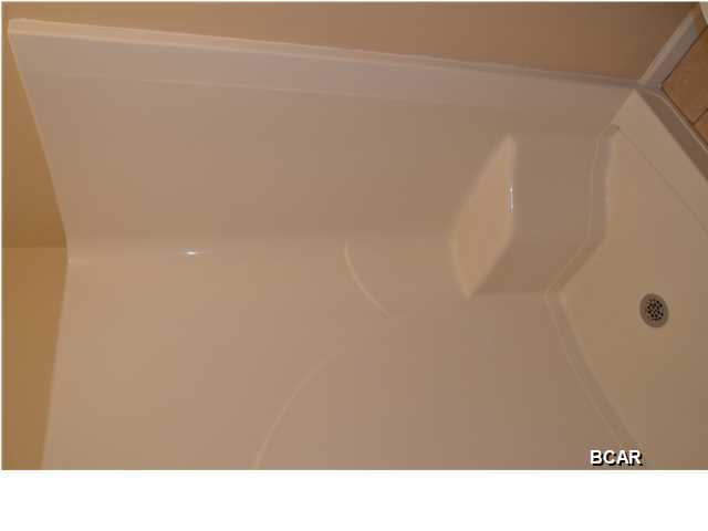 Lynn Pointe South - Residential Lease