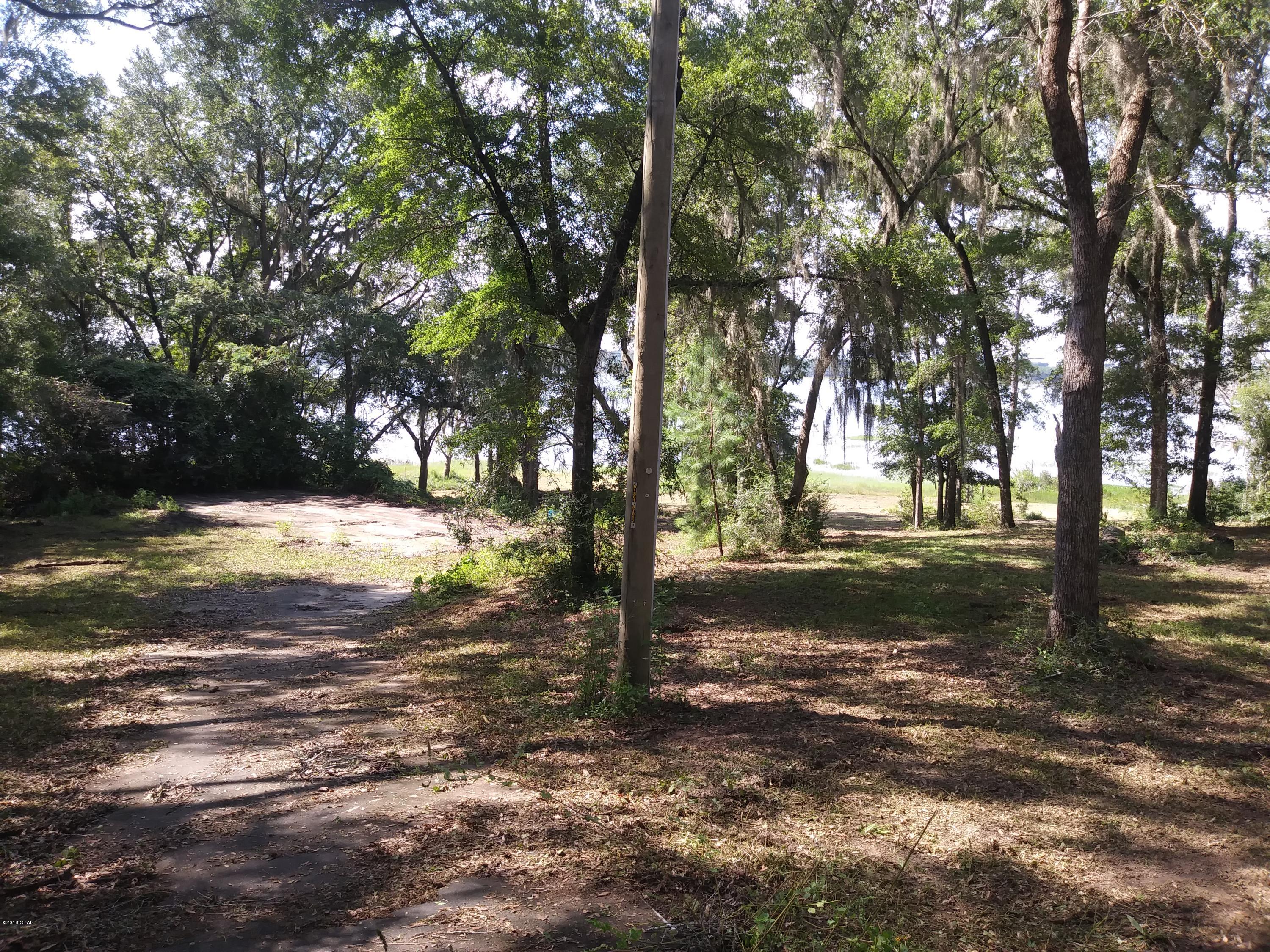 Lakeview Acres - Land