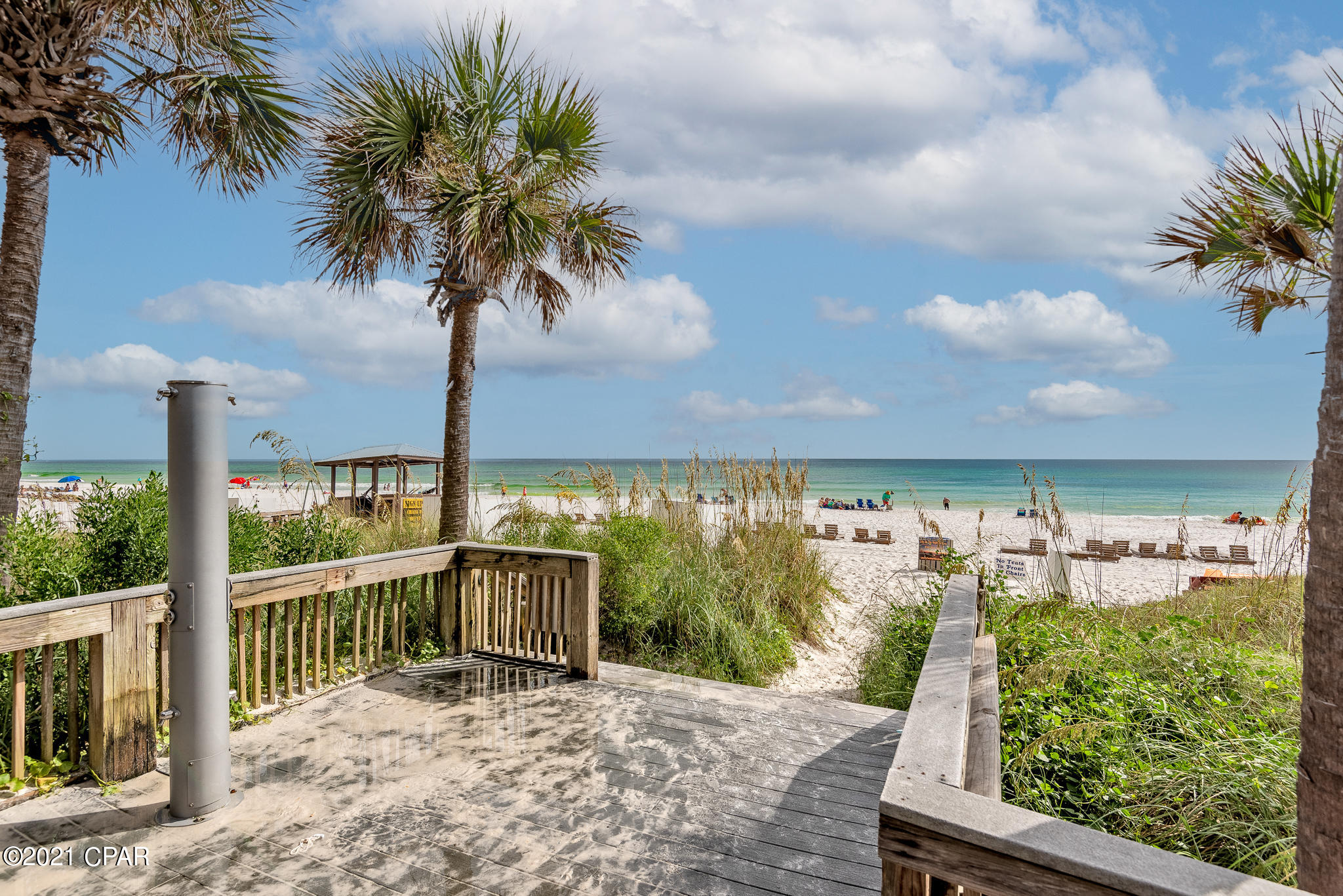 Summerhouse Condo. - Residential