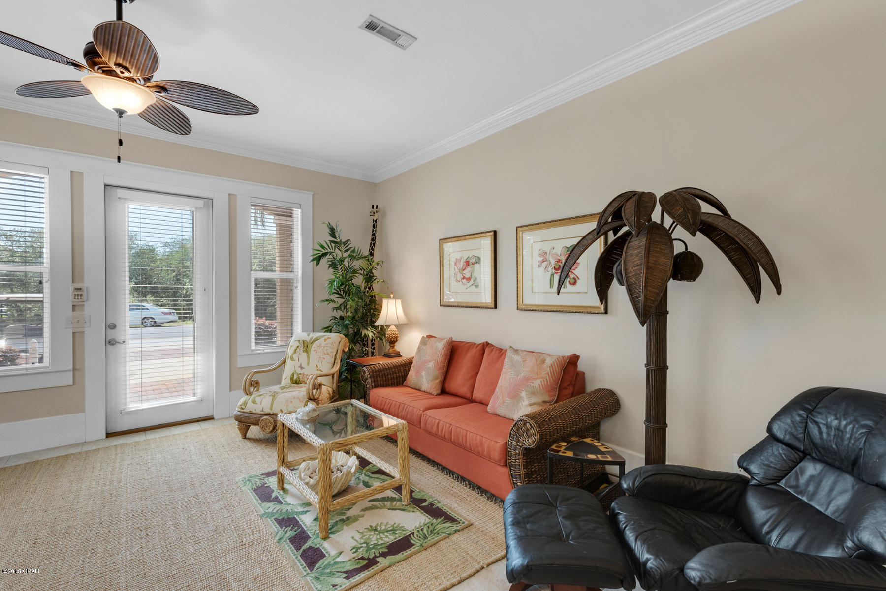 La Valencia Beach Resort - Residential