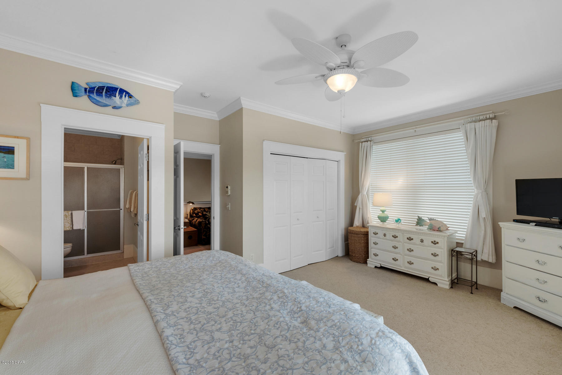 La Valencia Beach Resort - Residential