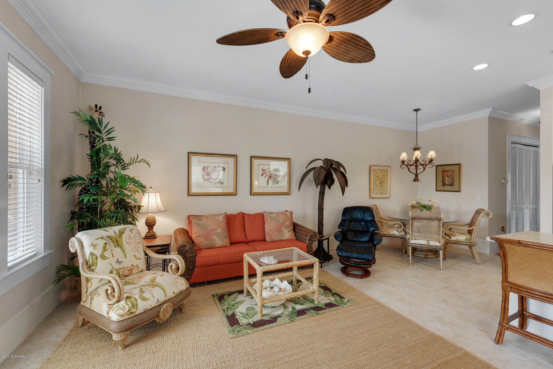 La Valencia Beach Resort - Residential