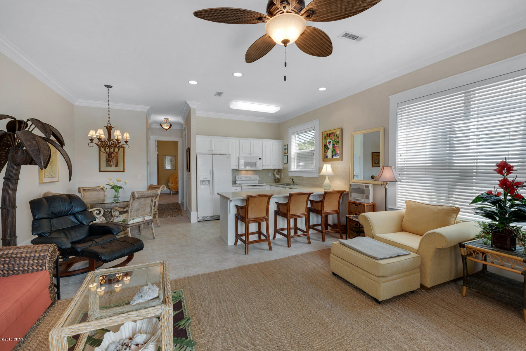 La Valencia Beach Resort - Residential