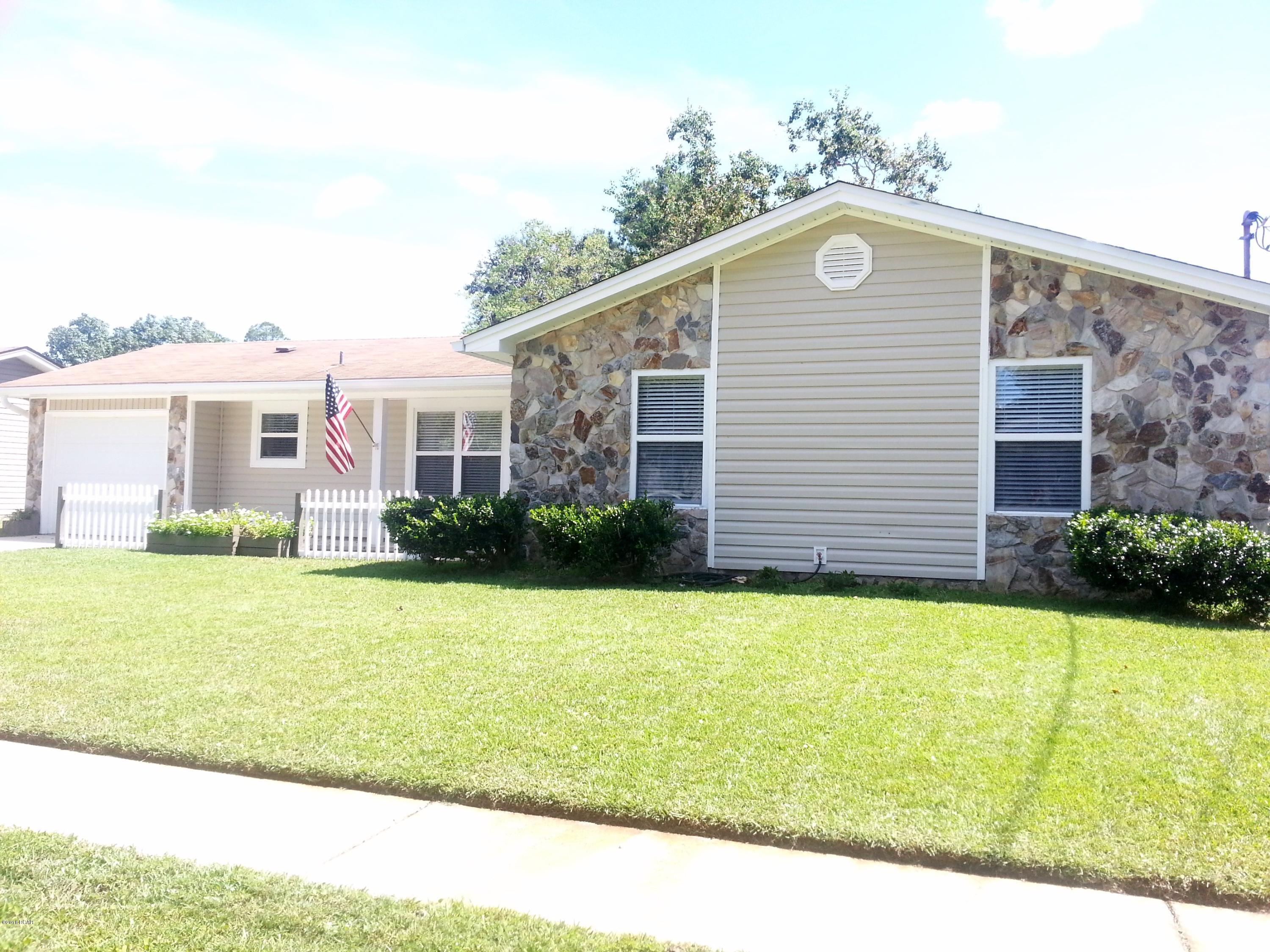 Pine Forest Est Ph 2 - Residential