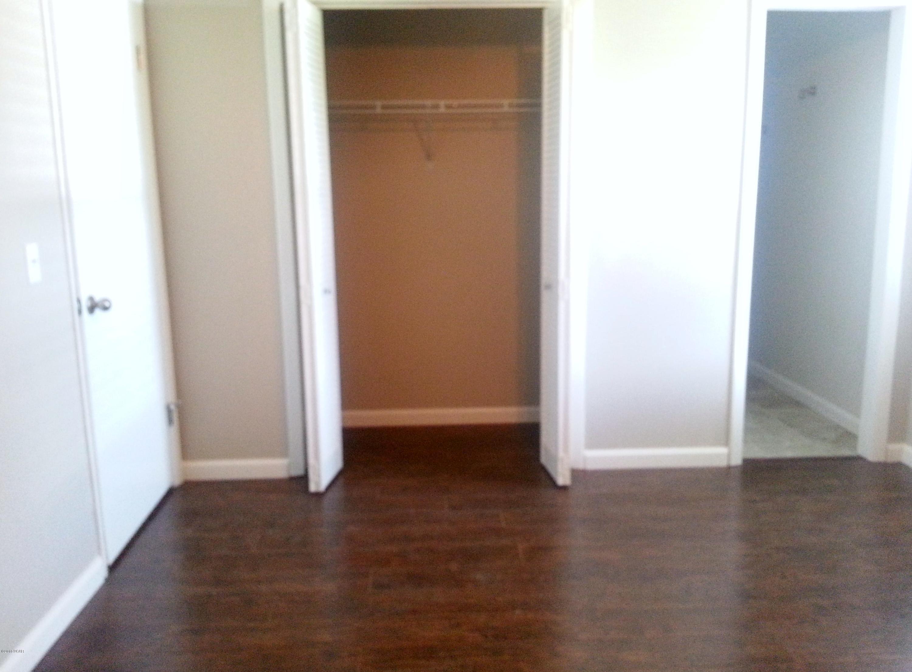 Pine Forest Est Ph 2 - Residential