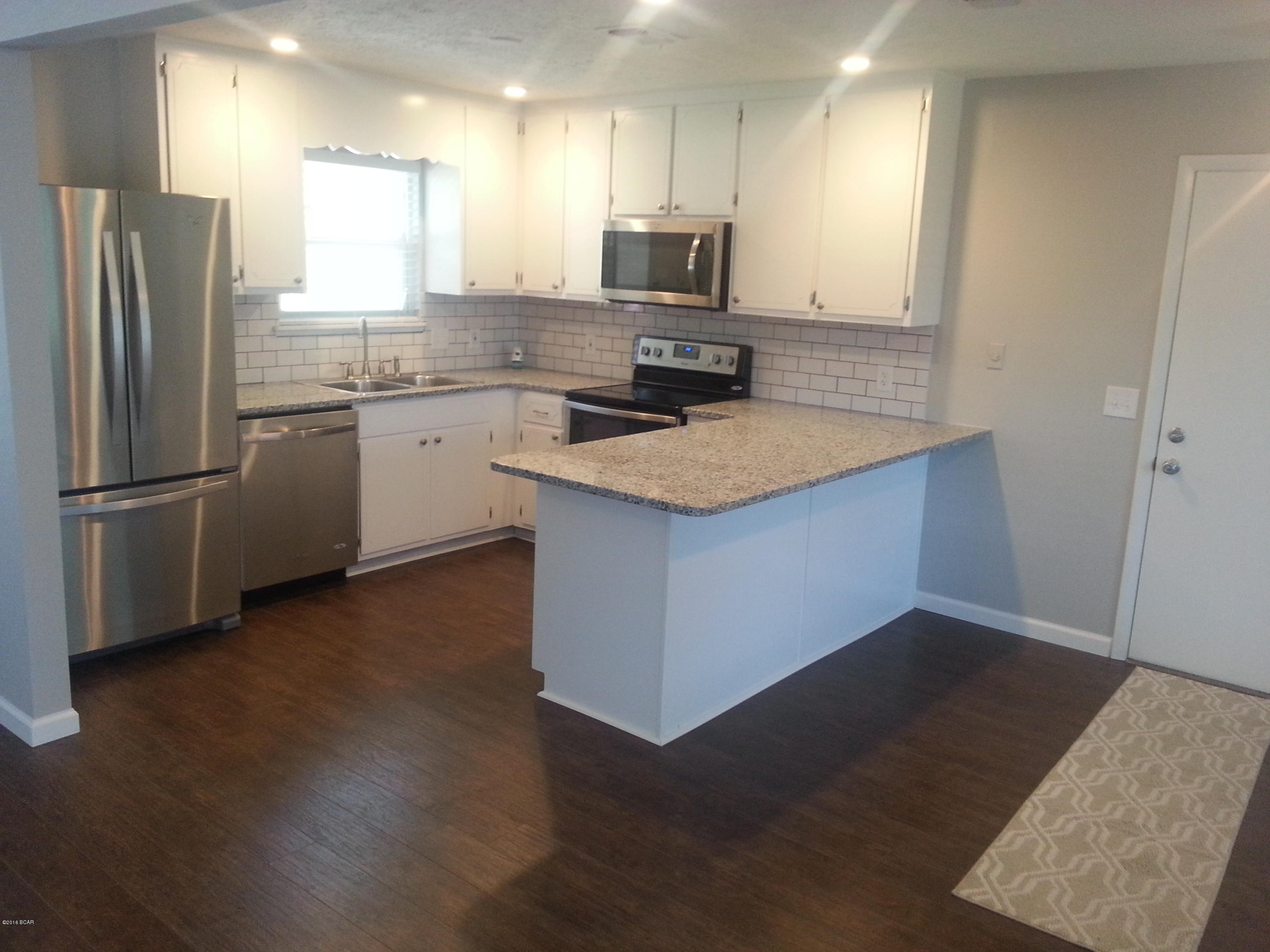 Pine Forest Est Ph 2 - Residential