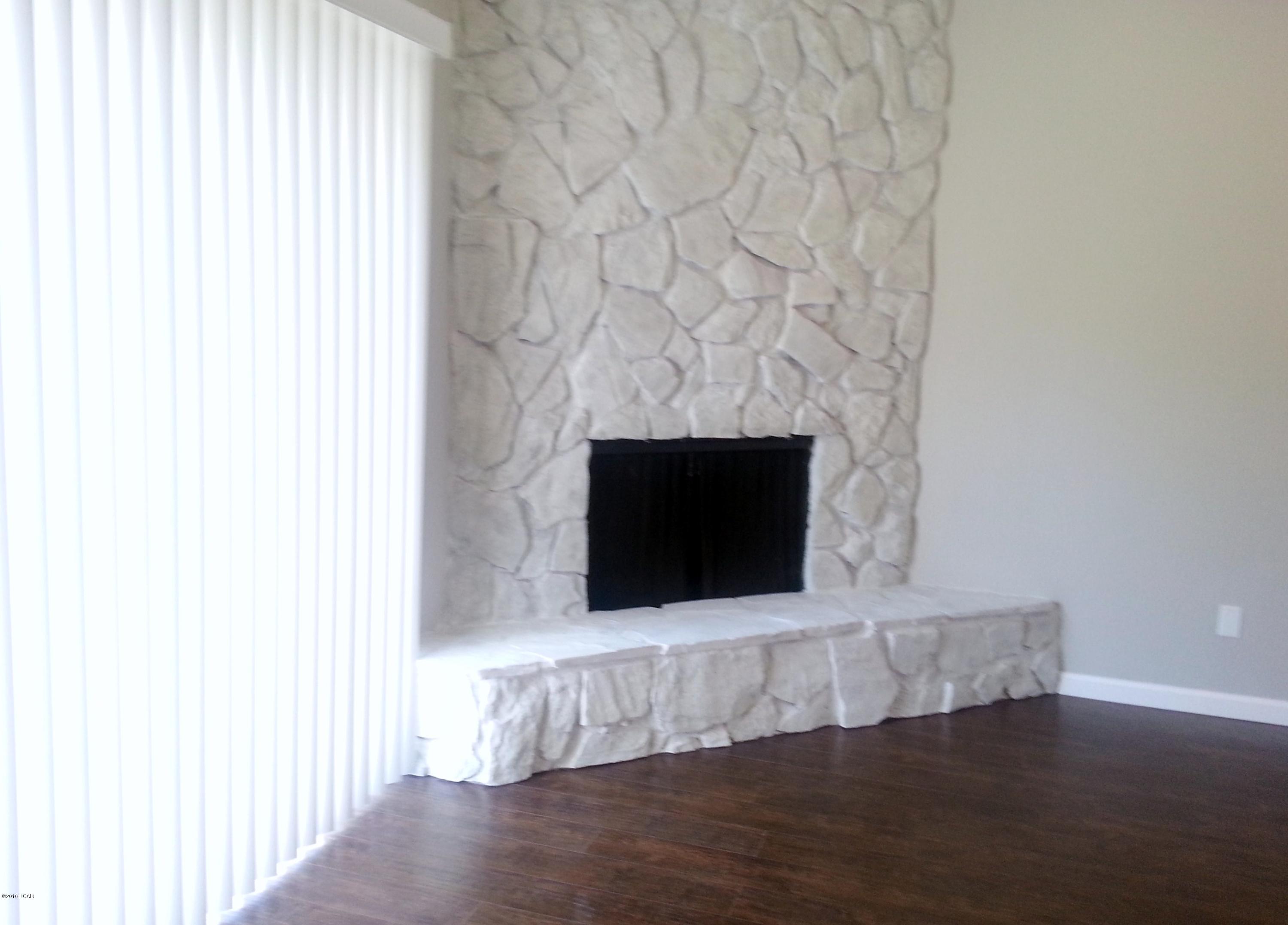 Pine Forest Est Ph 2 - Residential