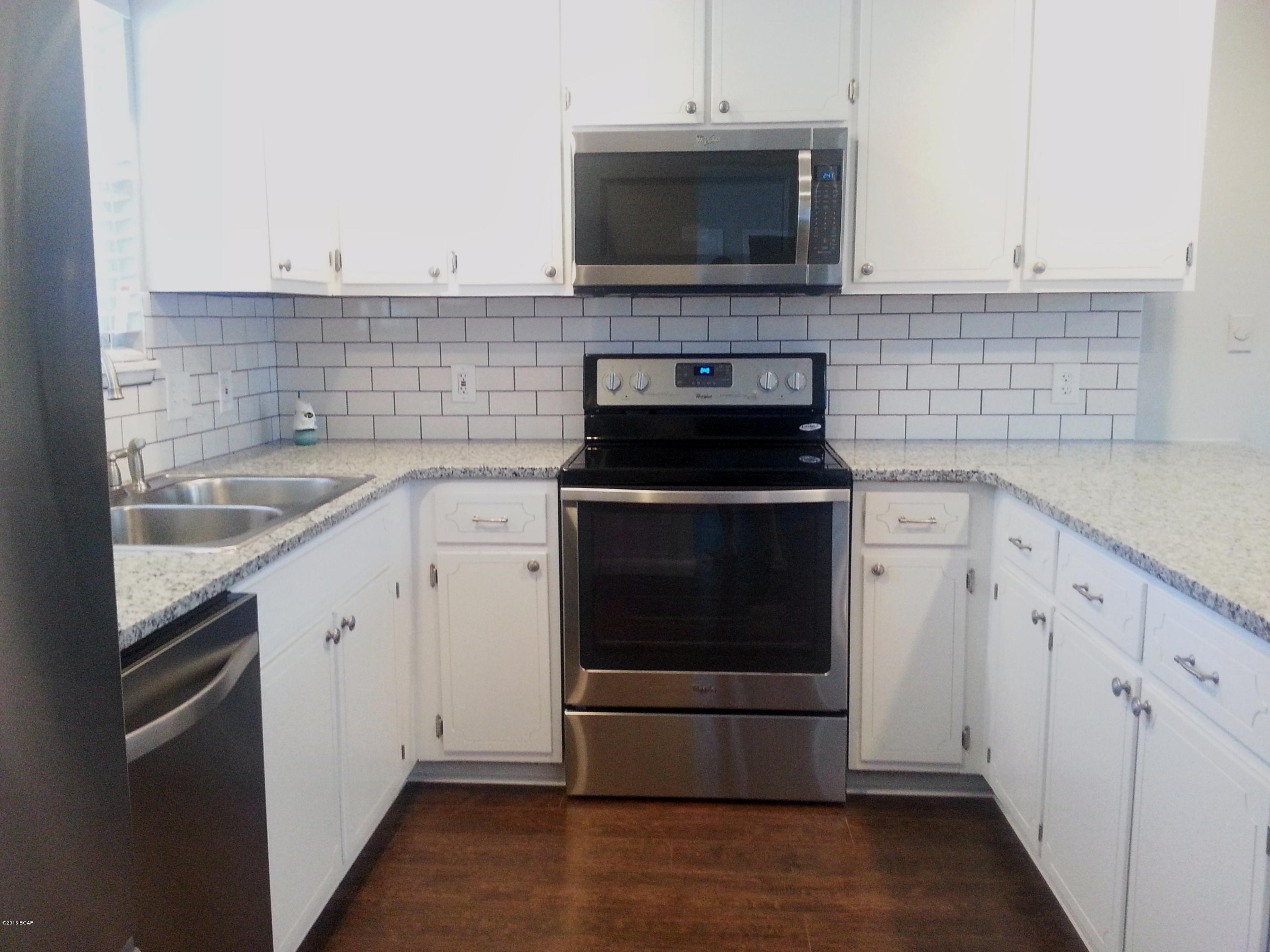 Pine Forest Est Ph 2 - Residential