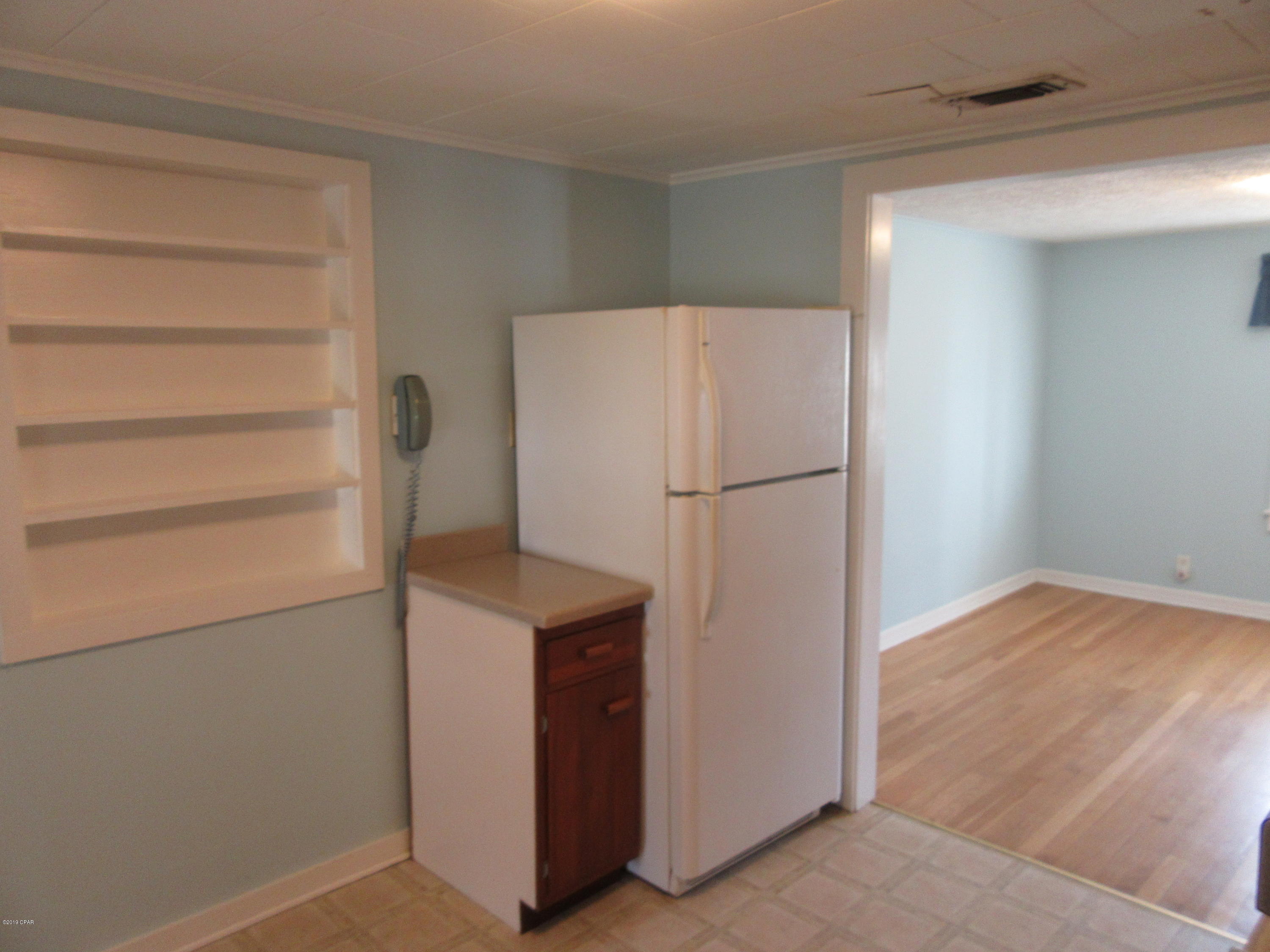 [No Recorded Subdiv] - Residential Lease