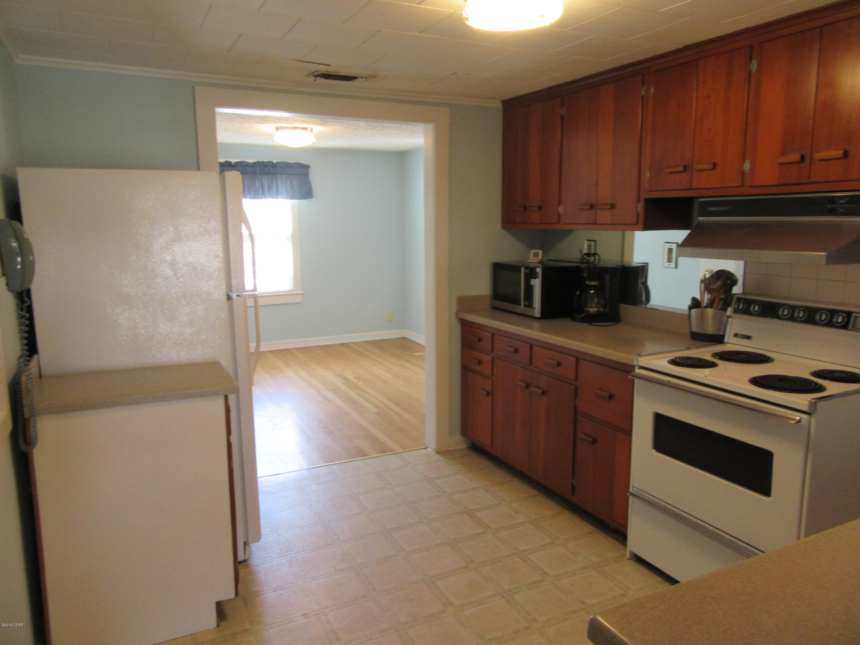 [No Recorded Subdiv] - Residential Lease