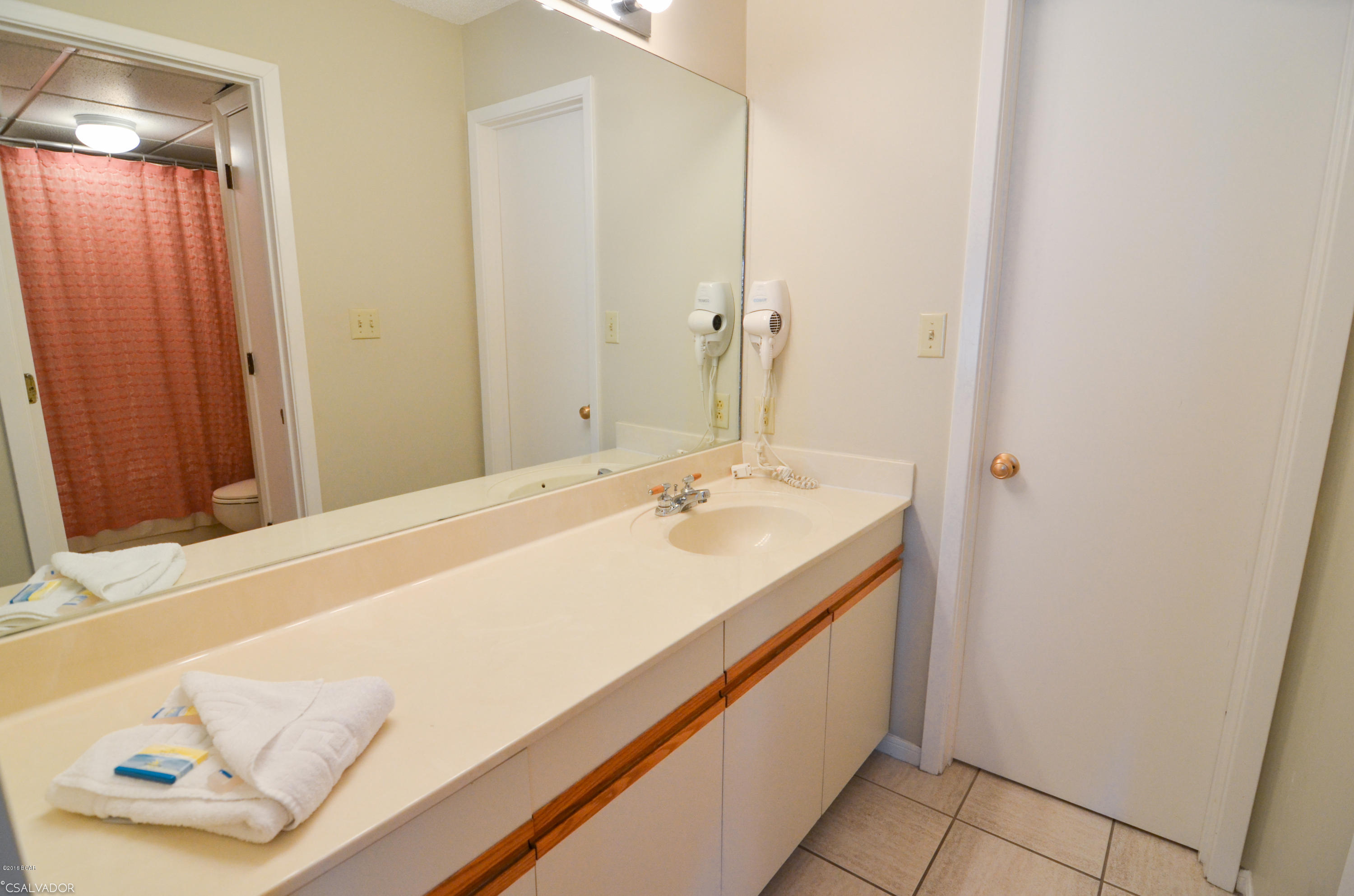 Edgewater Golf Villas III - Residential