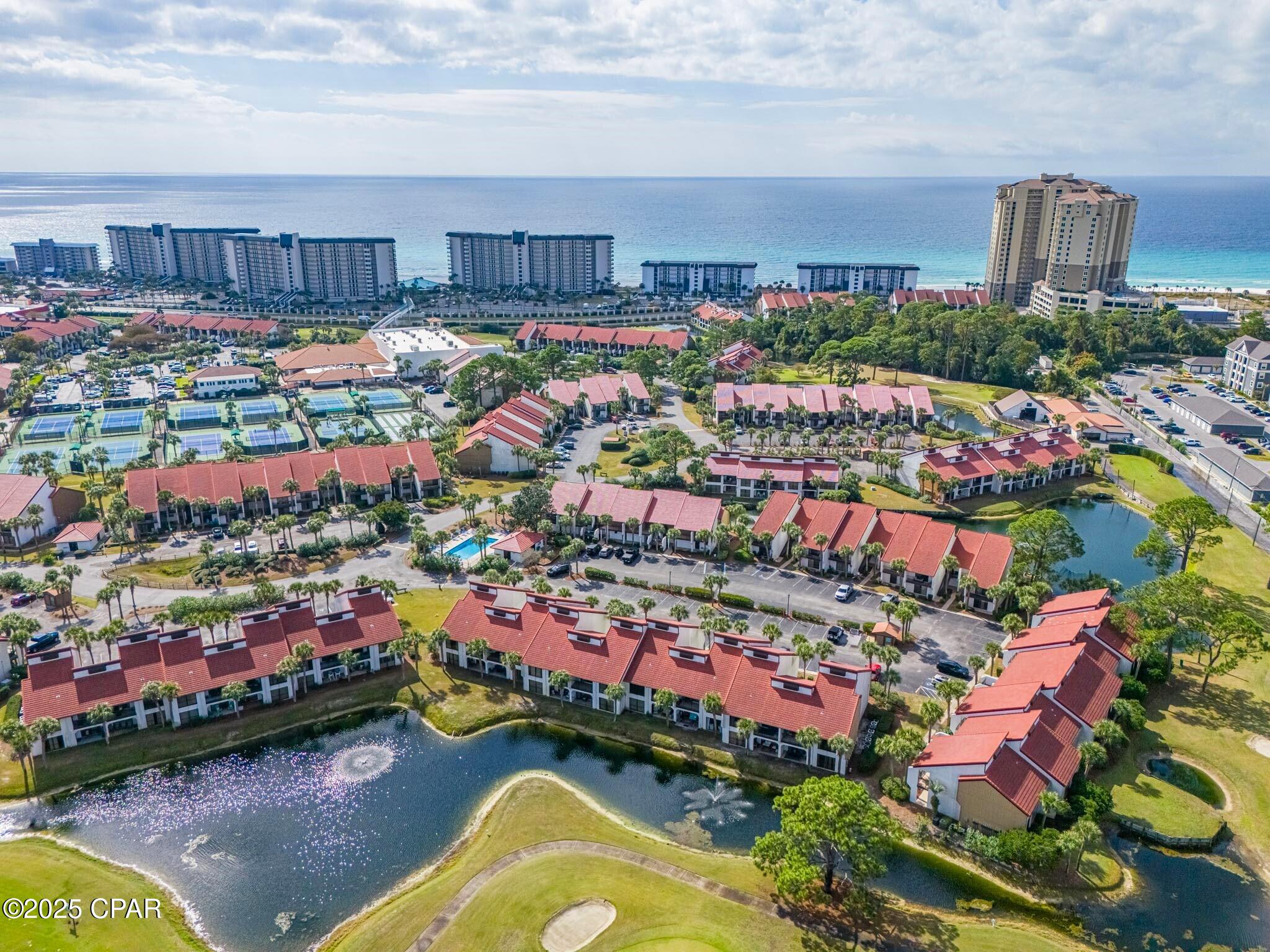 Edgewater Golf Villas 5 B - Residential