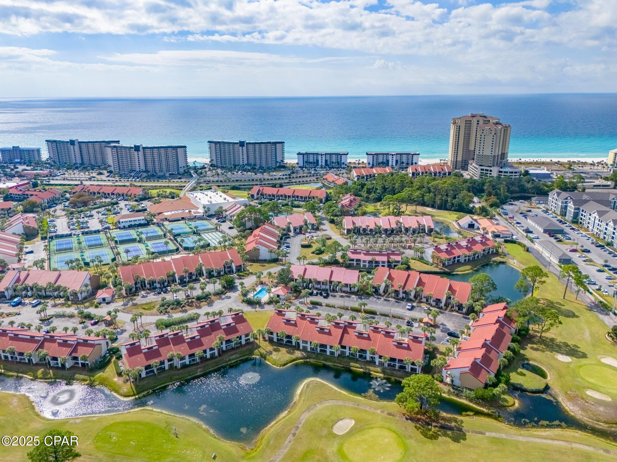 Edgewater Golf Villas 5 B - Residential