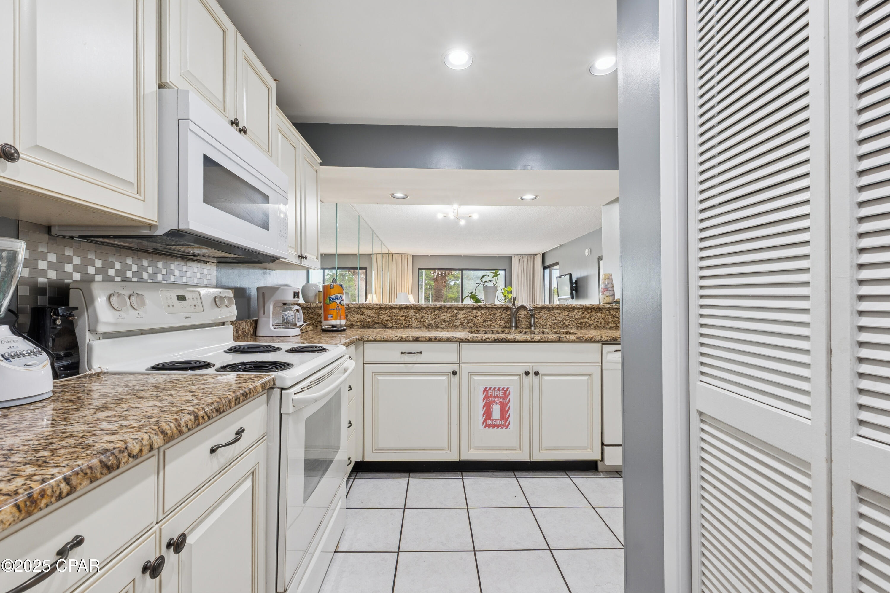 Edgewater Golf Villas 5 B - Residential