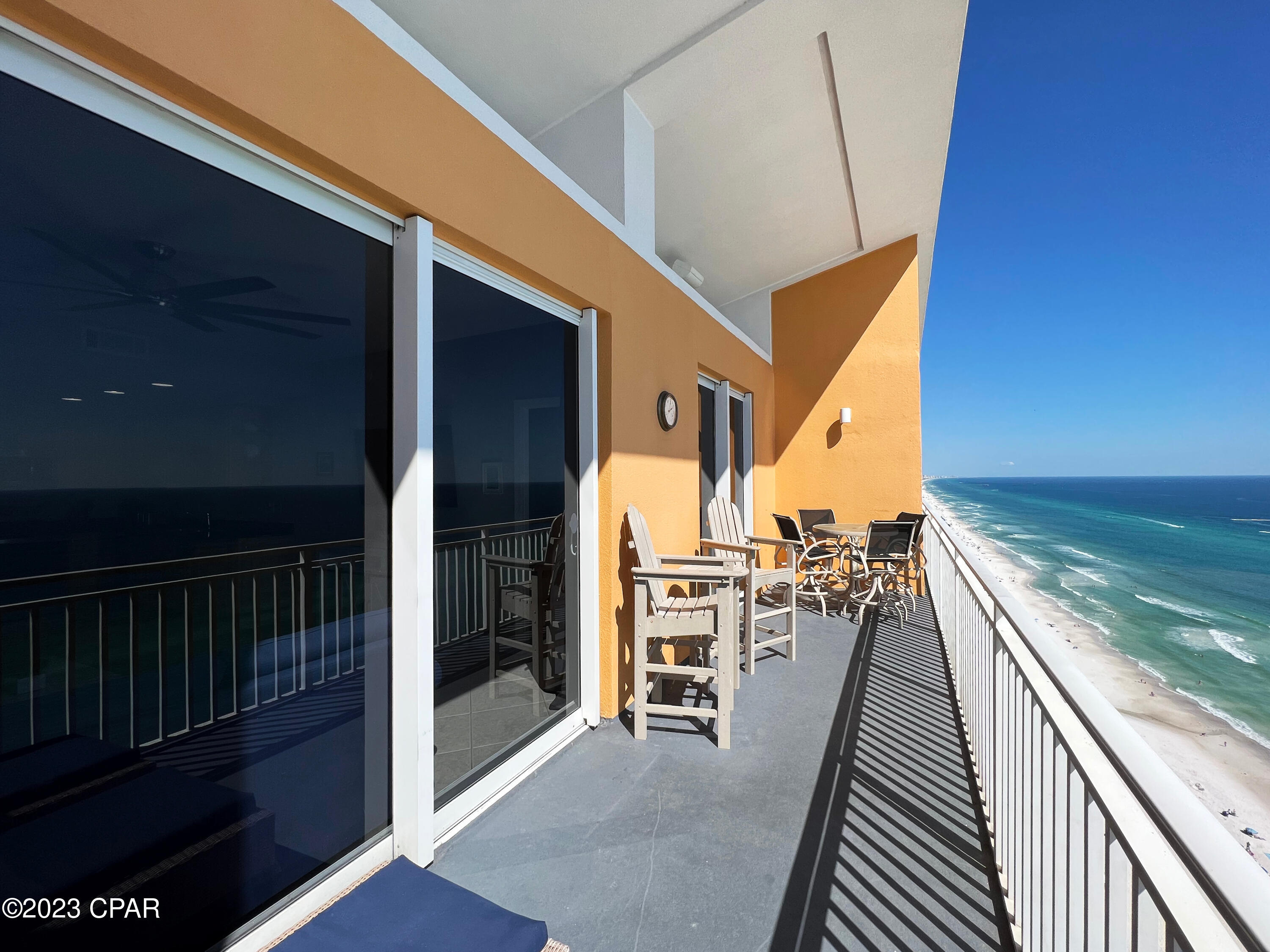 Splash Condo - Residential