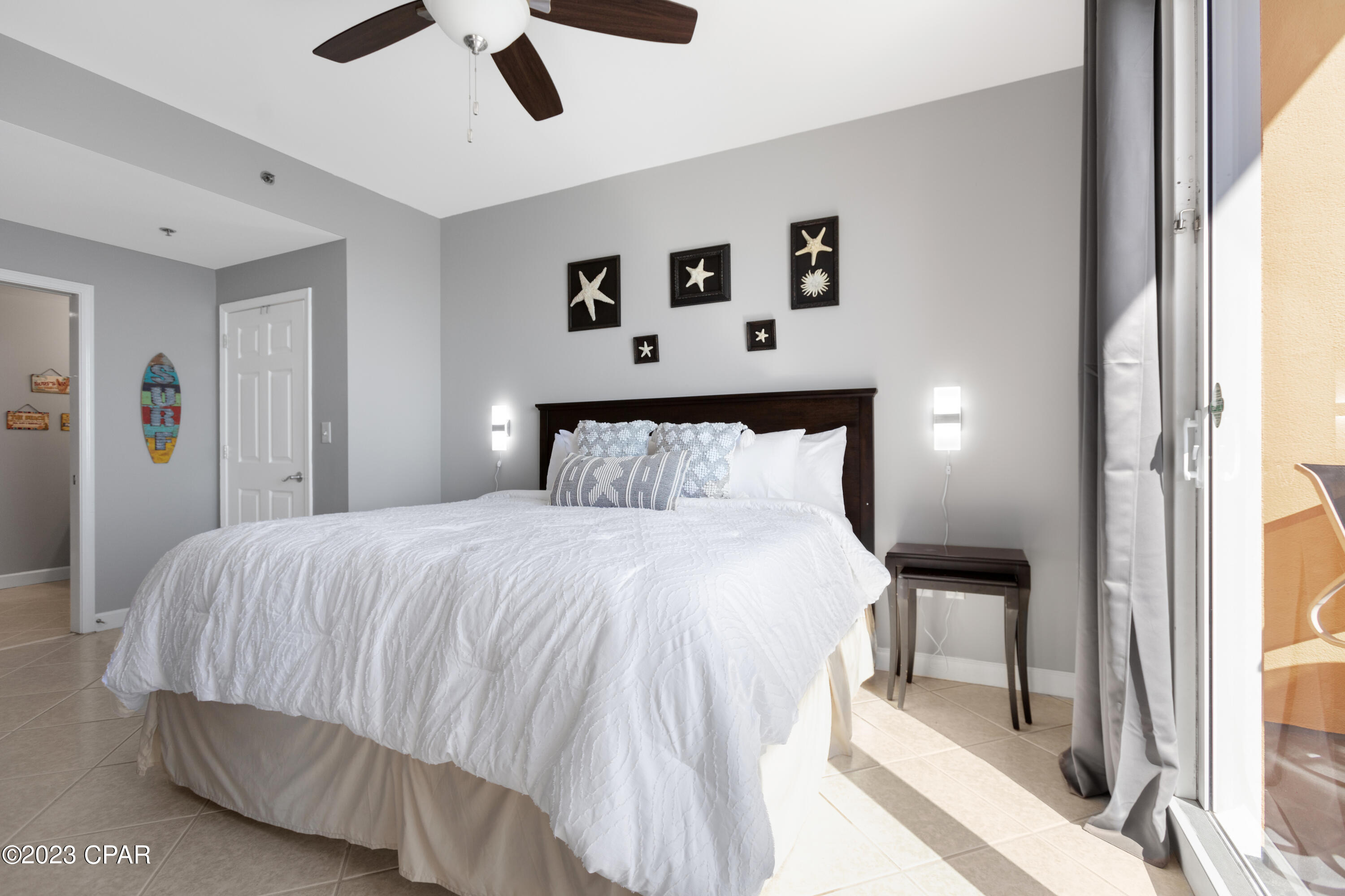 Splash Condo - Residential