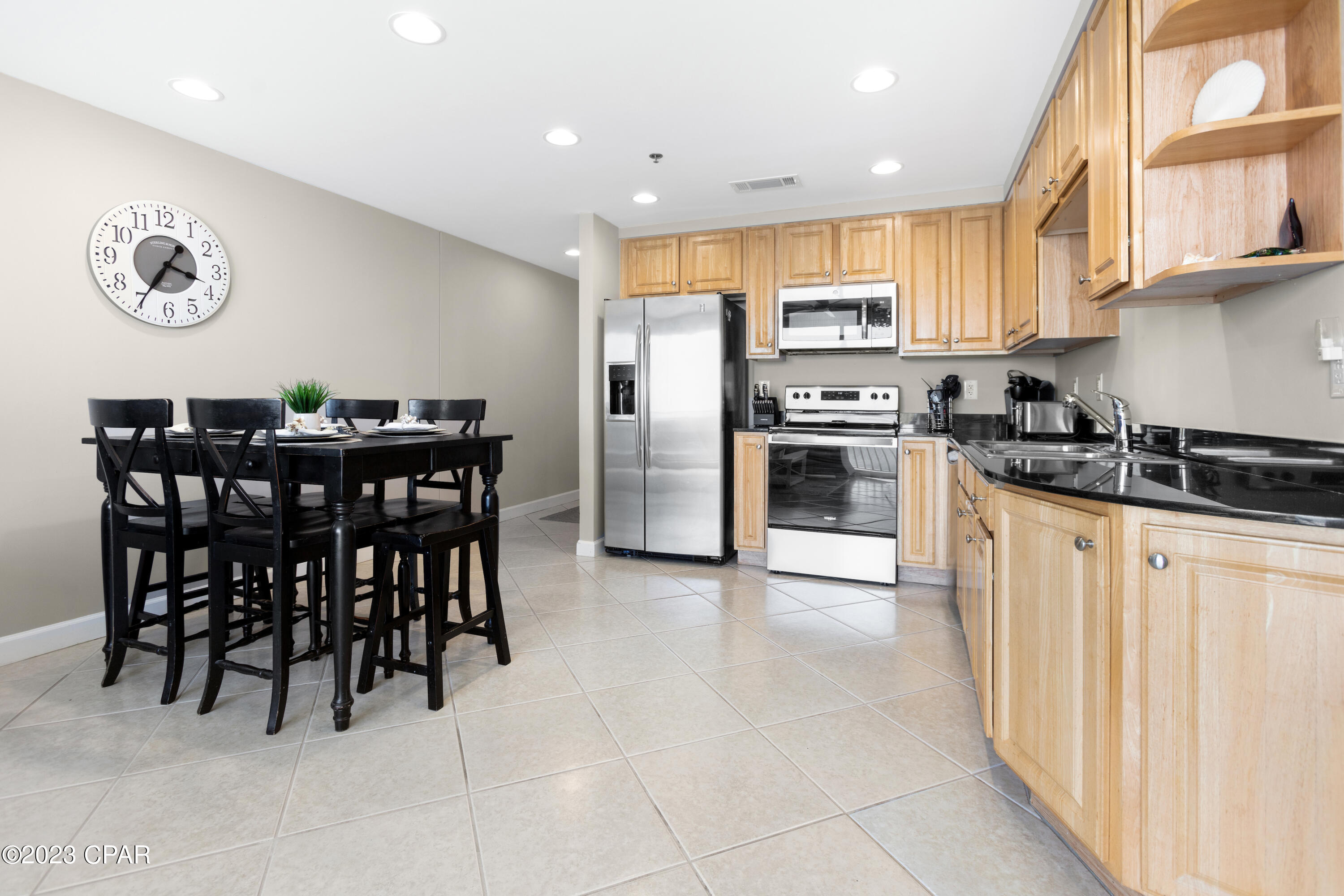 Splash Condo - Residential