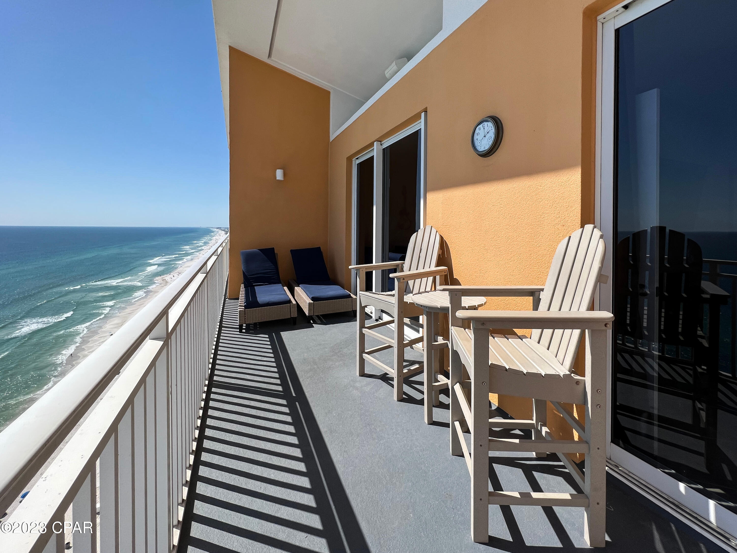 Splash Condo - Residential