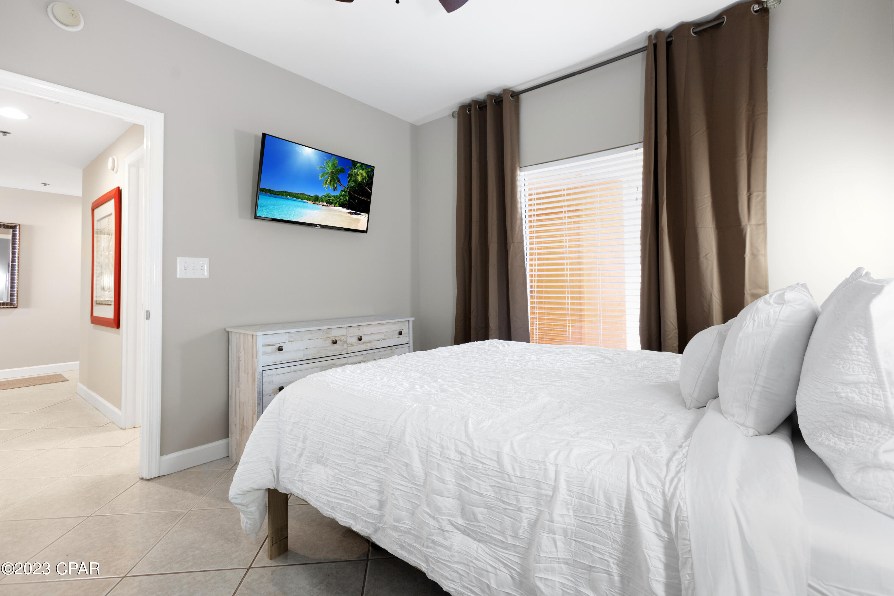 Splash Condo - Residential