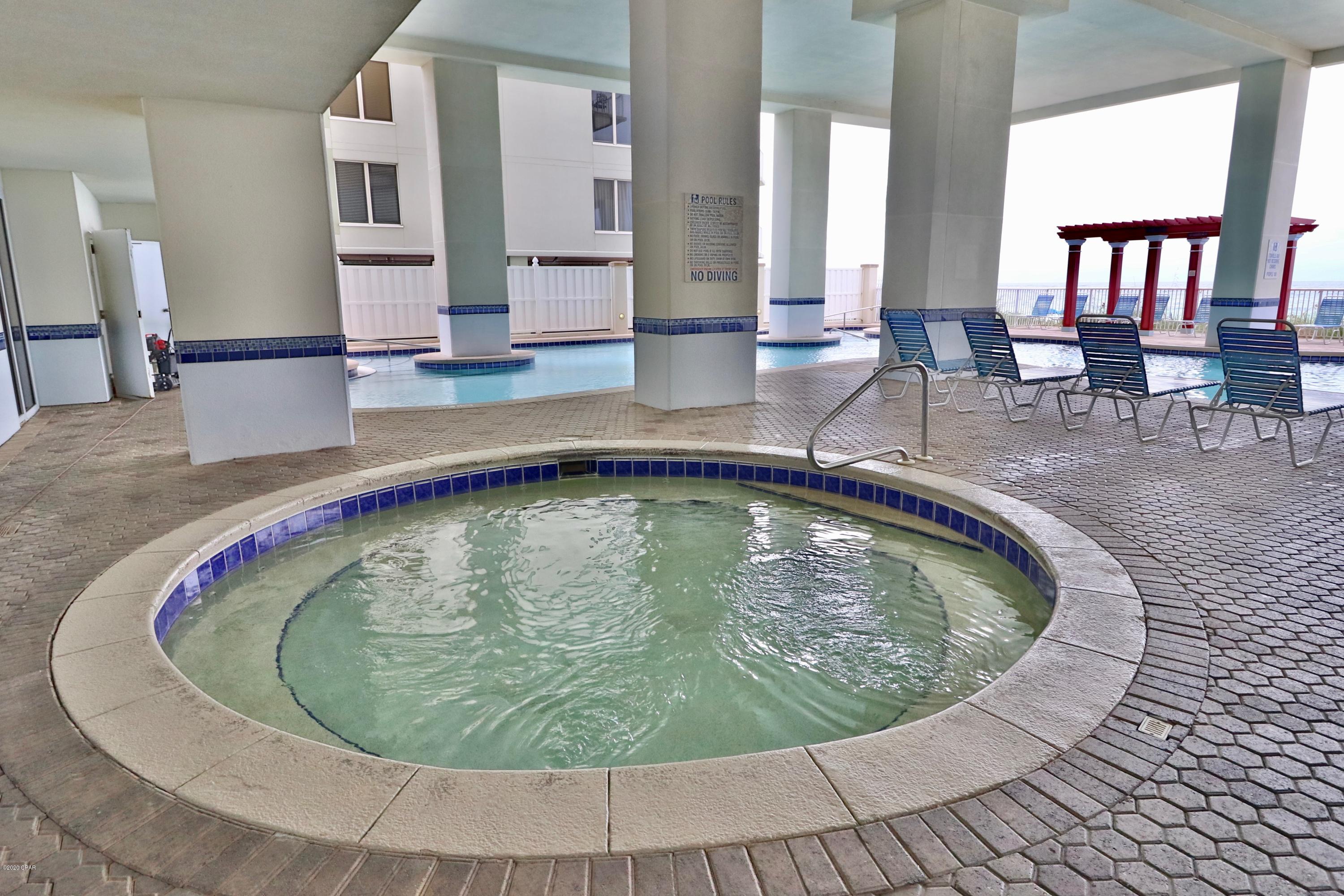 Majestic Beach Tower I - Residential