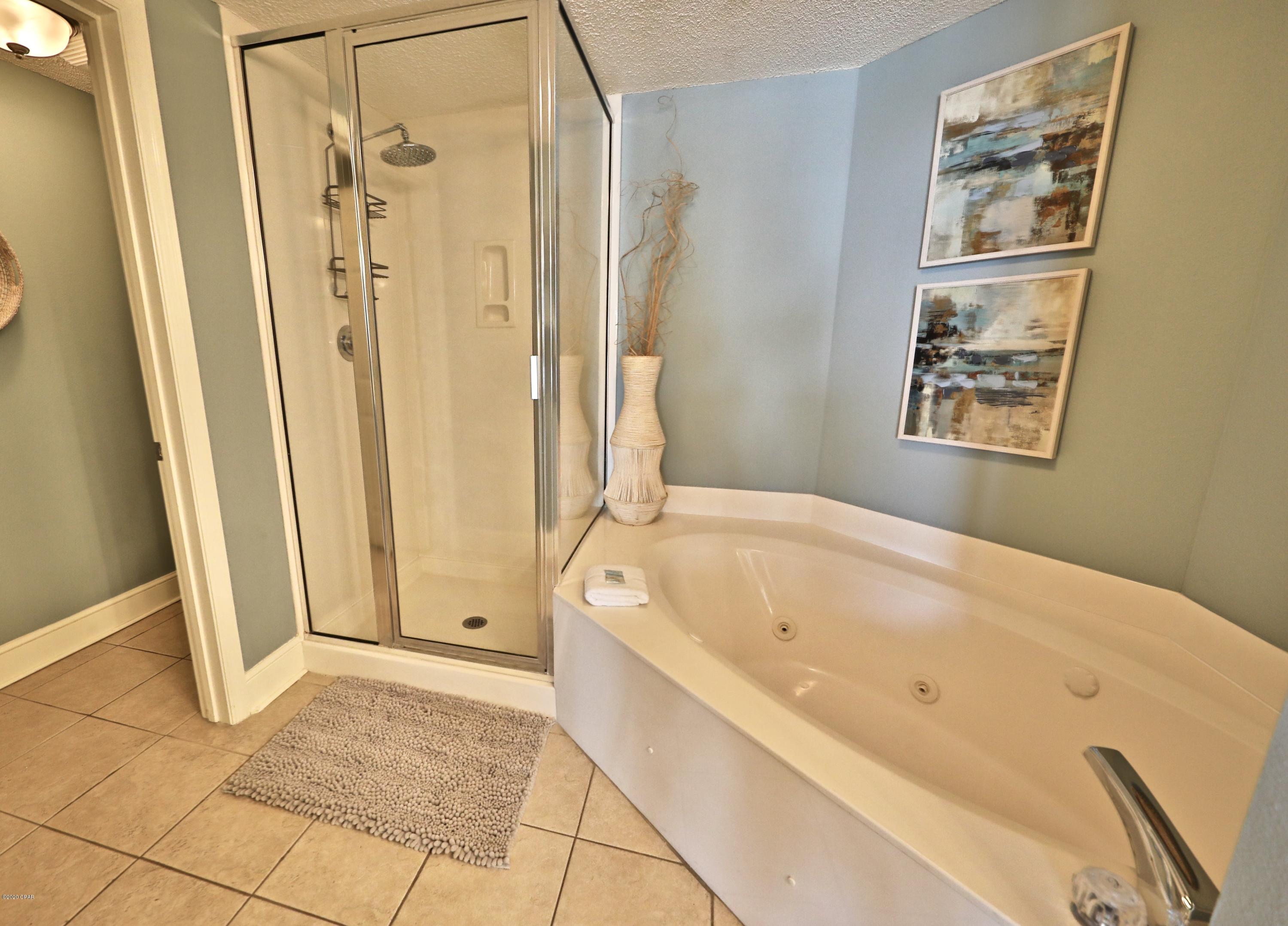 Majestic Beach Tower I - Residential