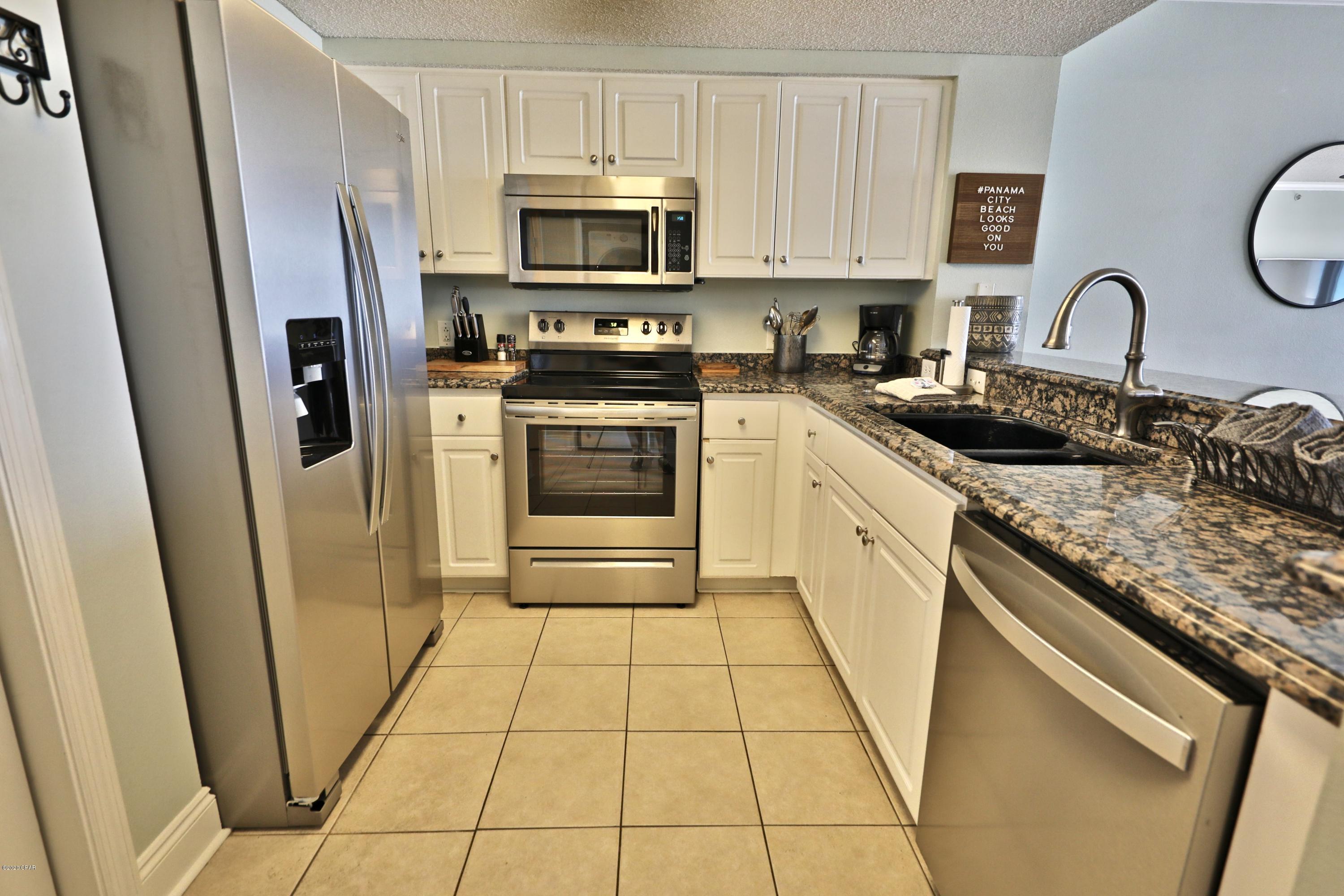 Majestic Beach Tower I - Residential