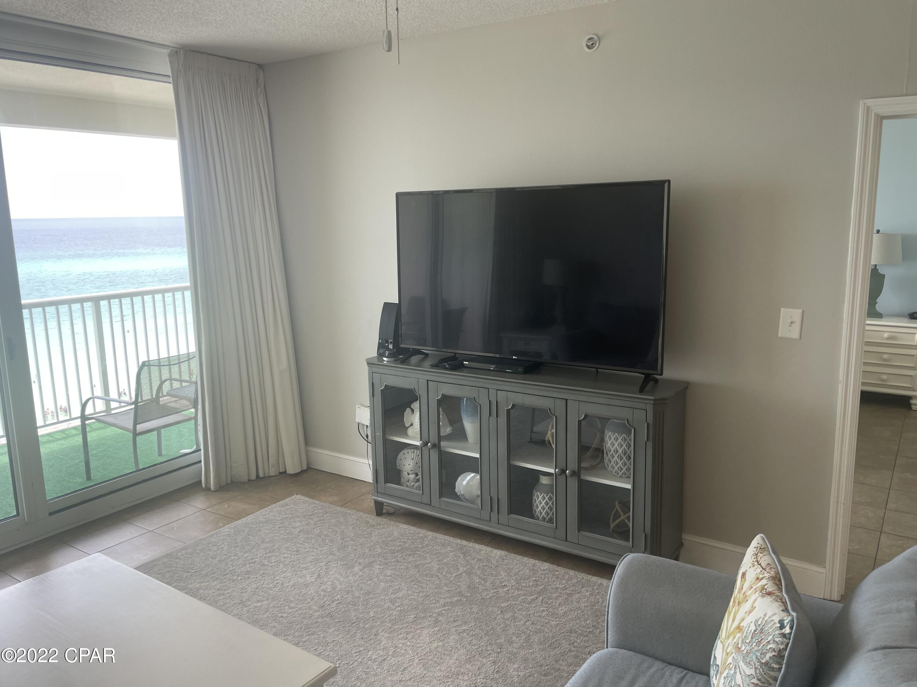 Majestic Beach Tower I - Residential