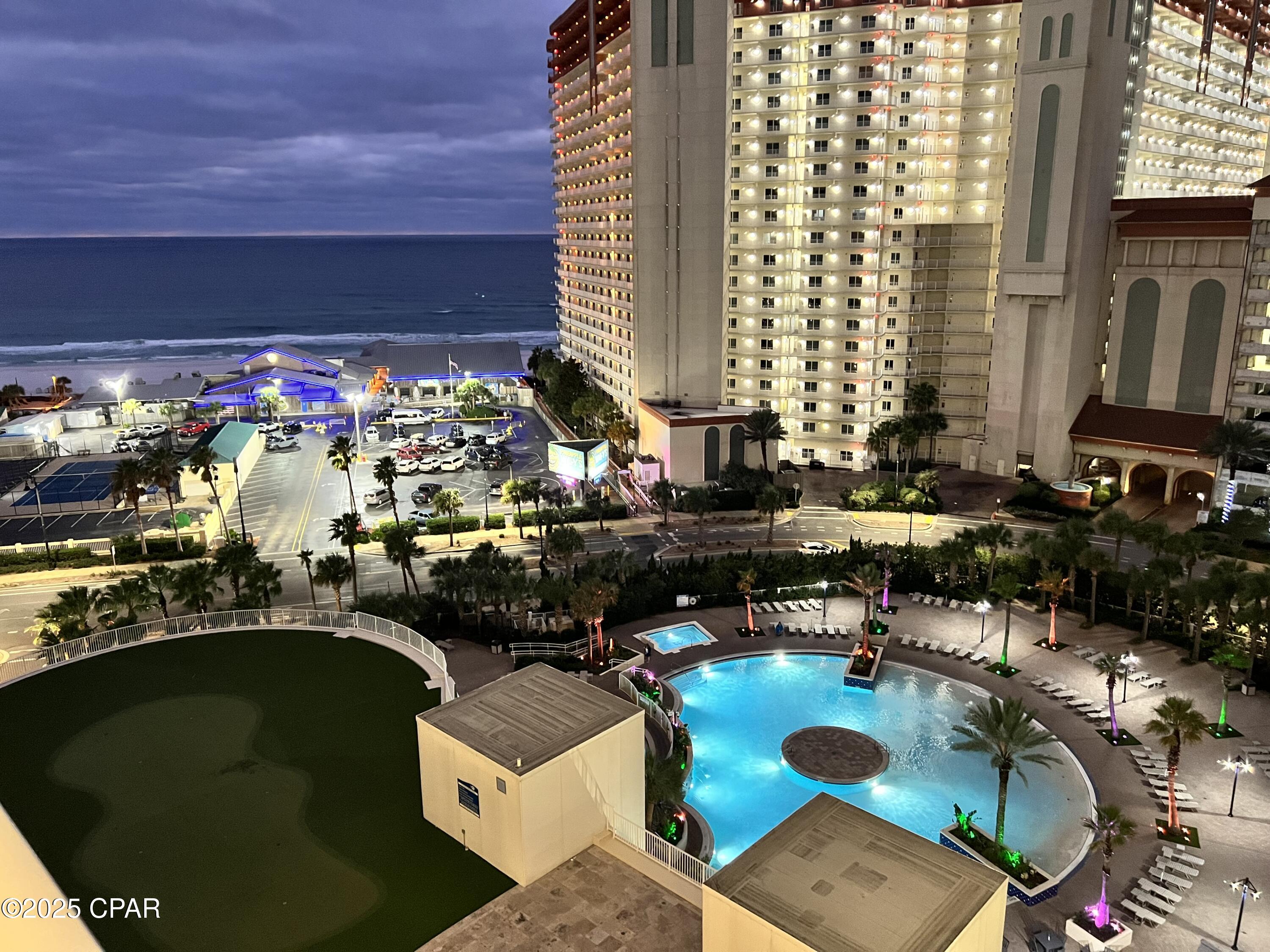 Laketown Wharf - Residential