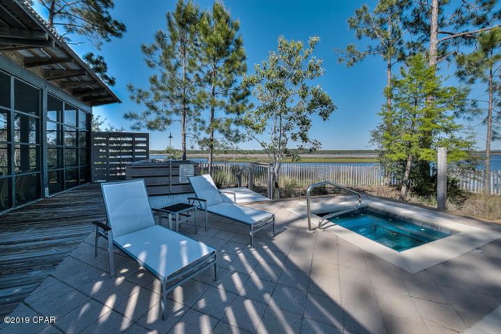 Rivercamps On Crooked Creek - Land