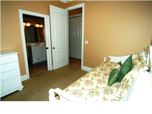 La Valencia Beach Resort - Residential