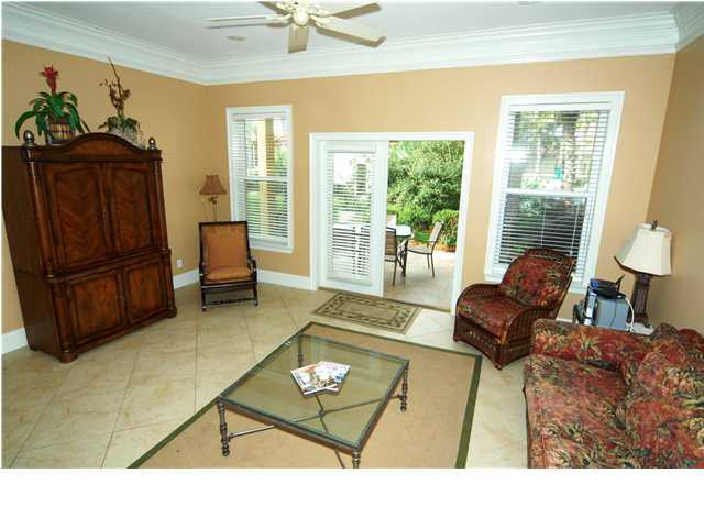 La Valencia Beach Resort - Residential