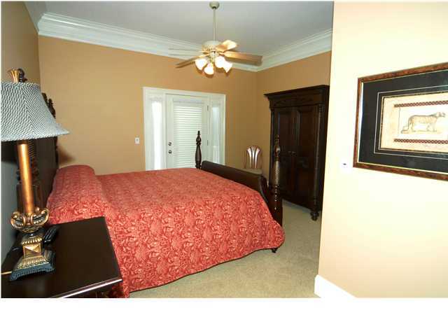 La Valencia Beach Resort - Residential